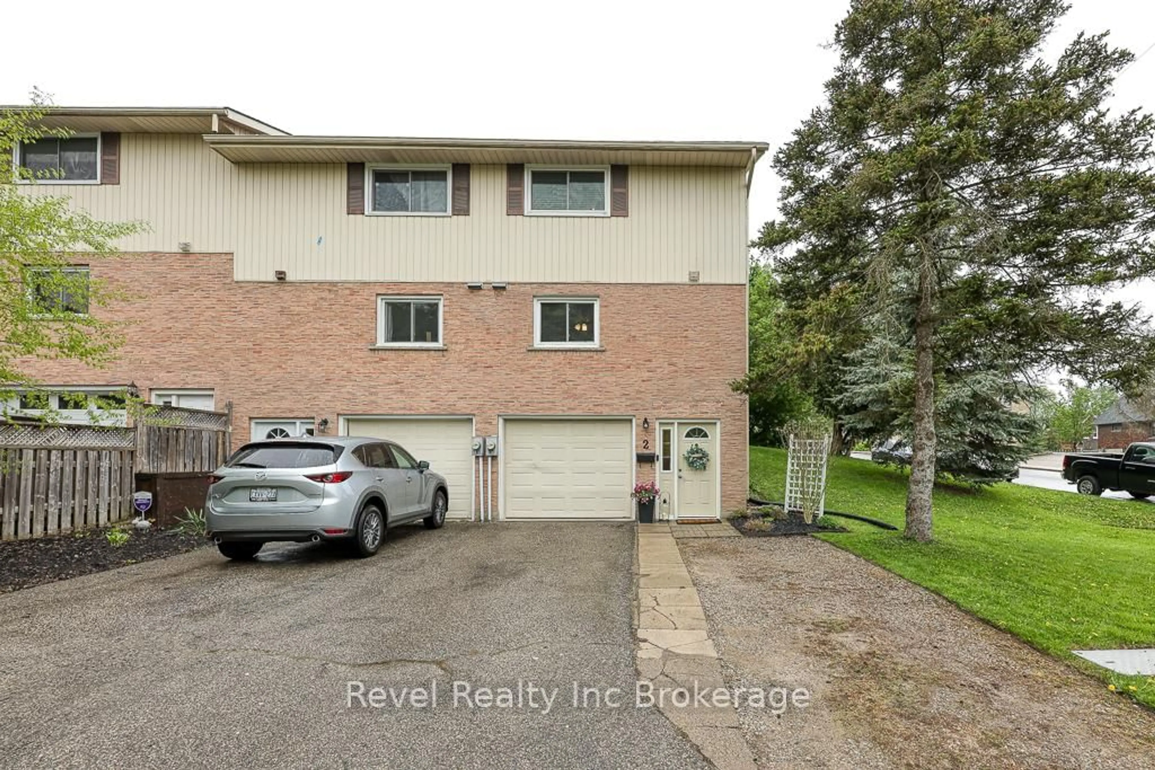 Unknown for 2 Marlboro Crt, Woodstock Ontario N4S 8P4