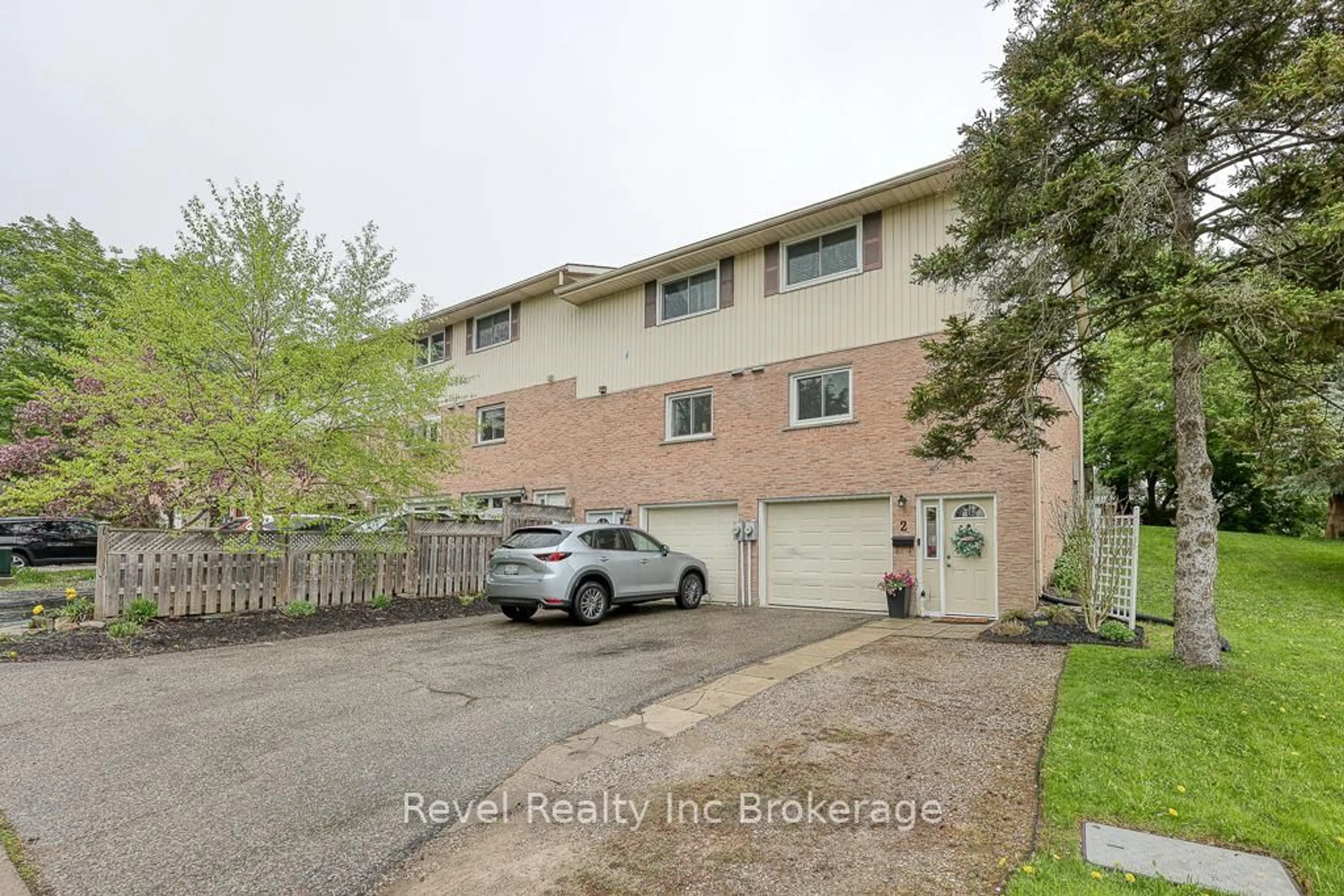 Unknown for 2 Marlboro Crt, Woodstock Ontario N4S 8P4