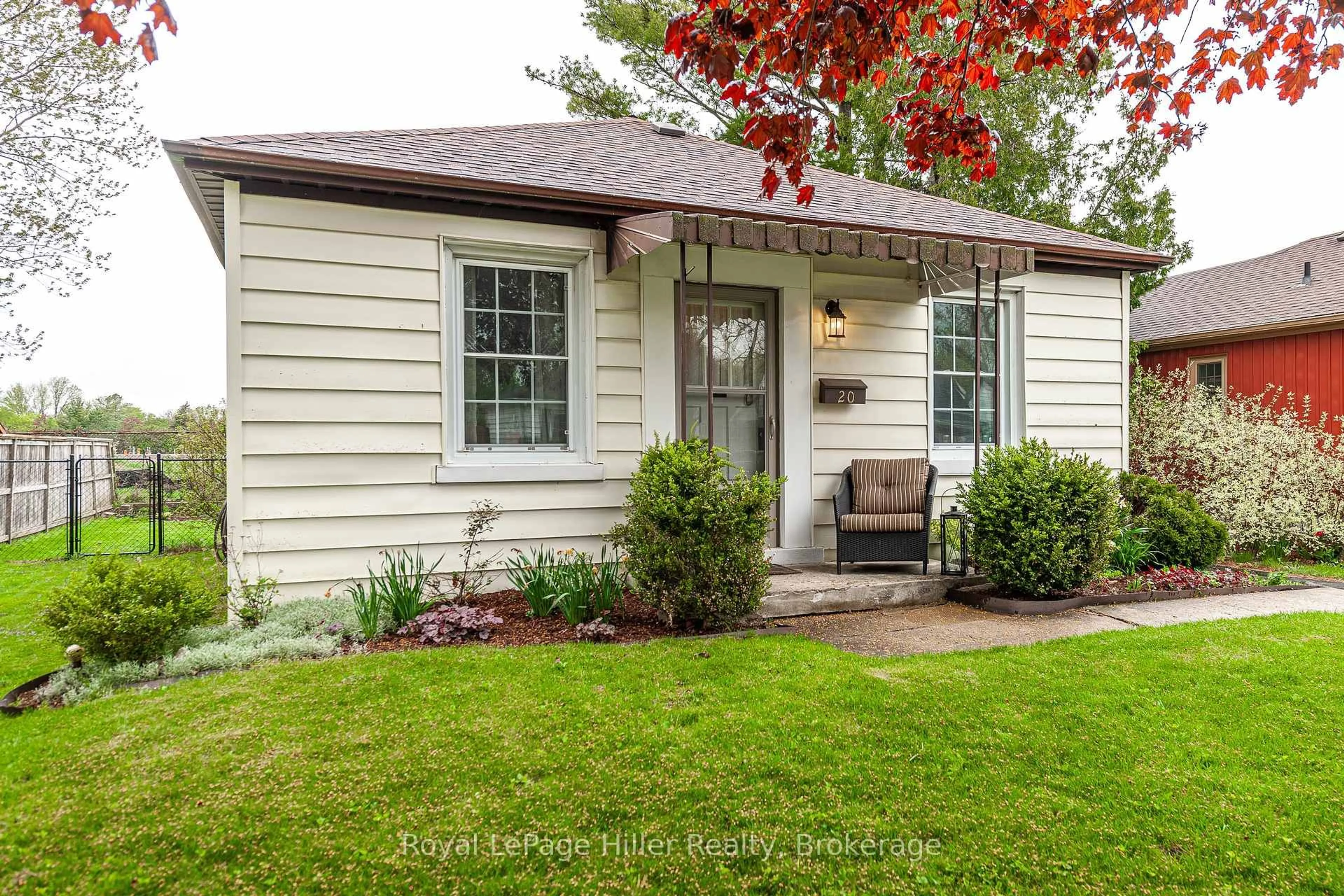 Home with vinyl exterior material, street for 20 Coriano St, Stratford Ontario N5A 6C3