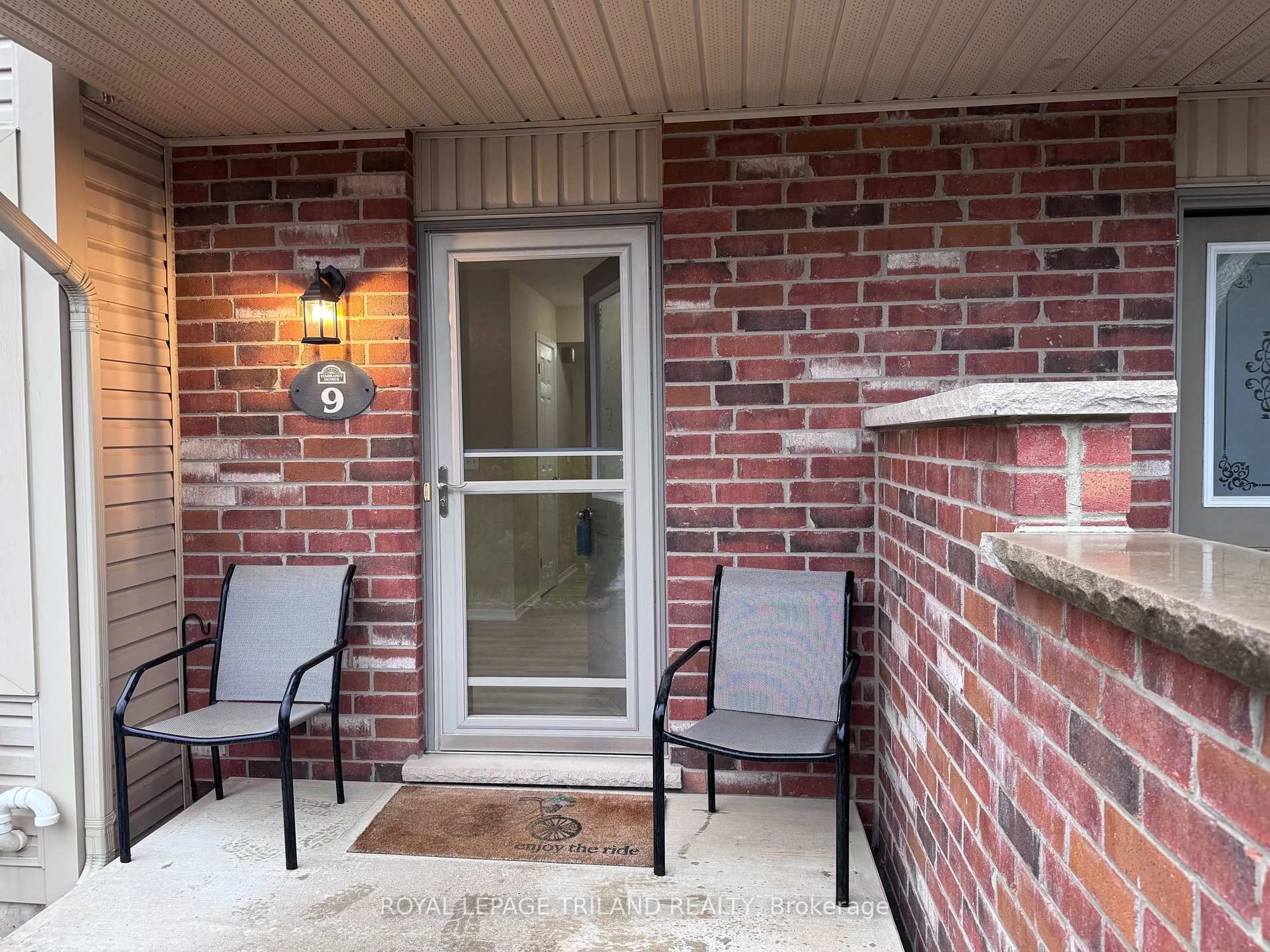 Patio, street for 1625 Purser St #9, London East Ontario N5V 0A7