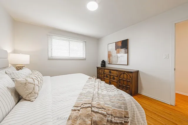 Additional property image - 98 Deerhurst Rd