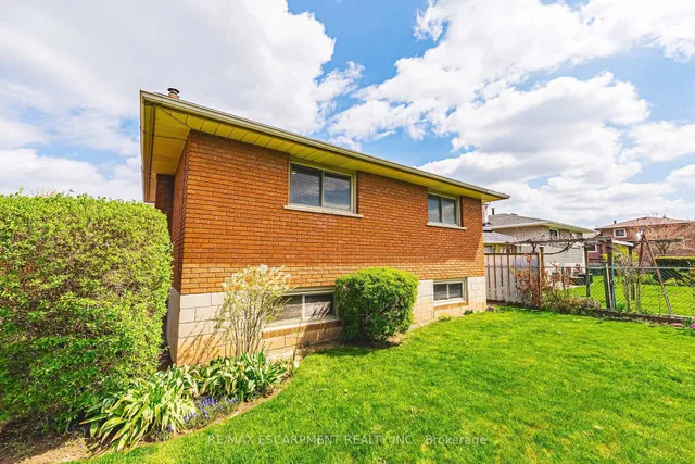 Additional property image - 98 Deerhurst Rd