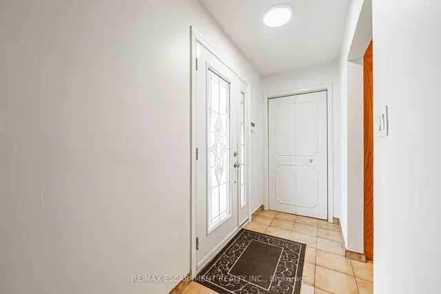 Additional property image - 98 Deerhurst Rd