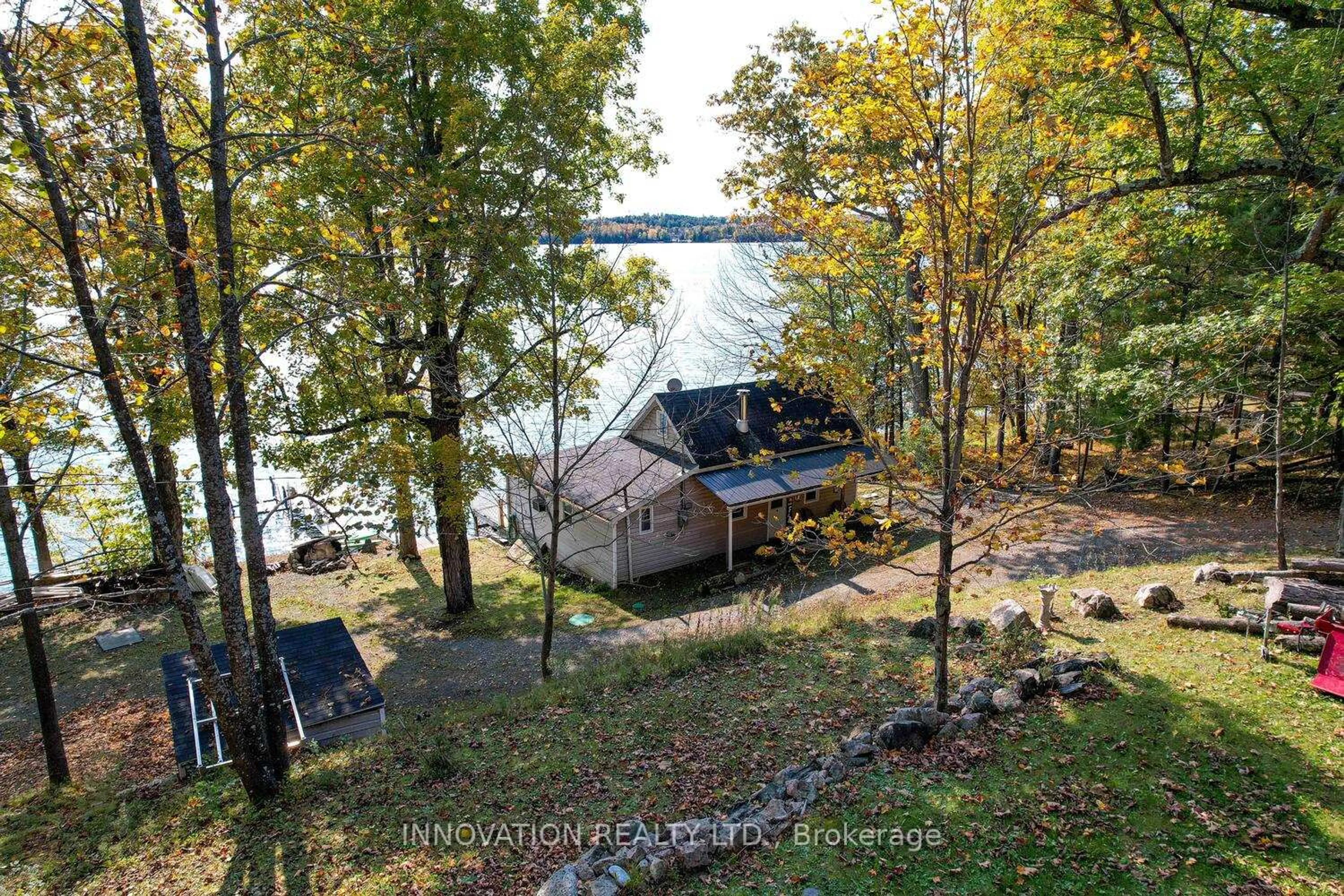 A pic from outside/outdoor area/front of a property/back of a property/a pic from drone, water/lake/river/ocean view for 243 MAPLE HOLLOW Dr, Mcdonalds Corners Ontario K0G 1M0