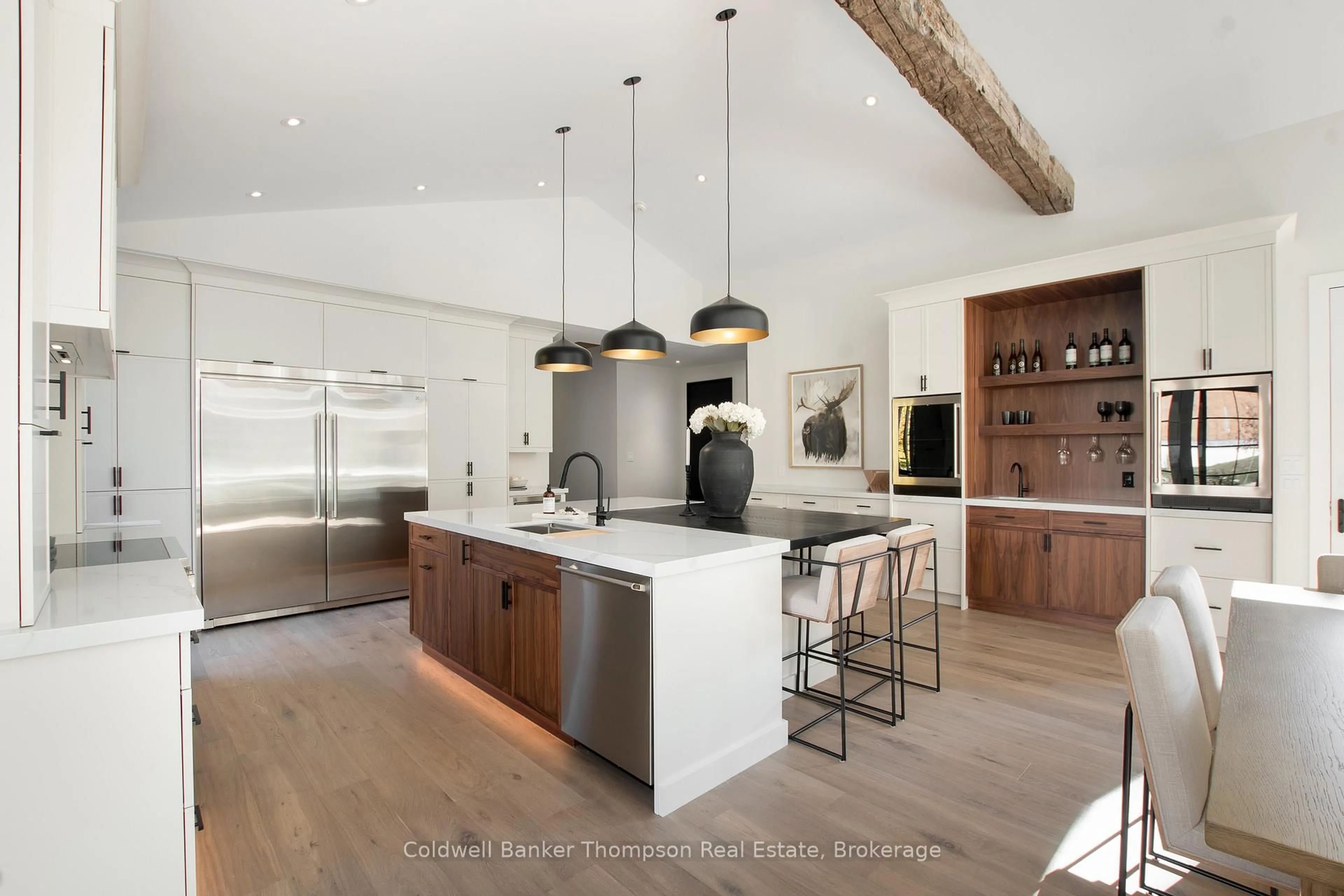 Open concept kitchen, unknown for 21 Natures Way, Huntsville Ontario P1H 0B4