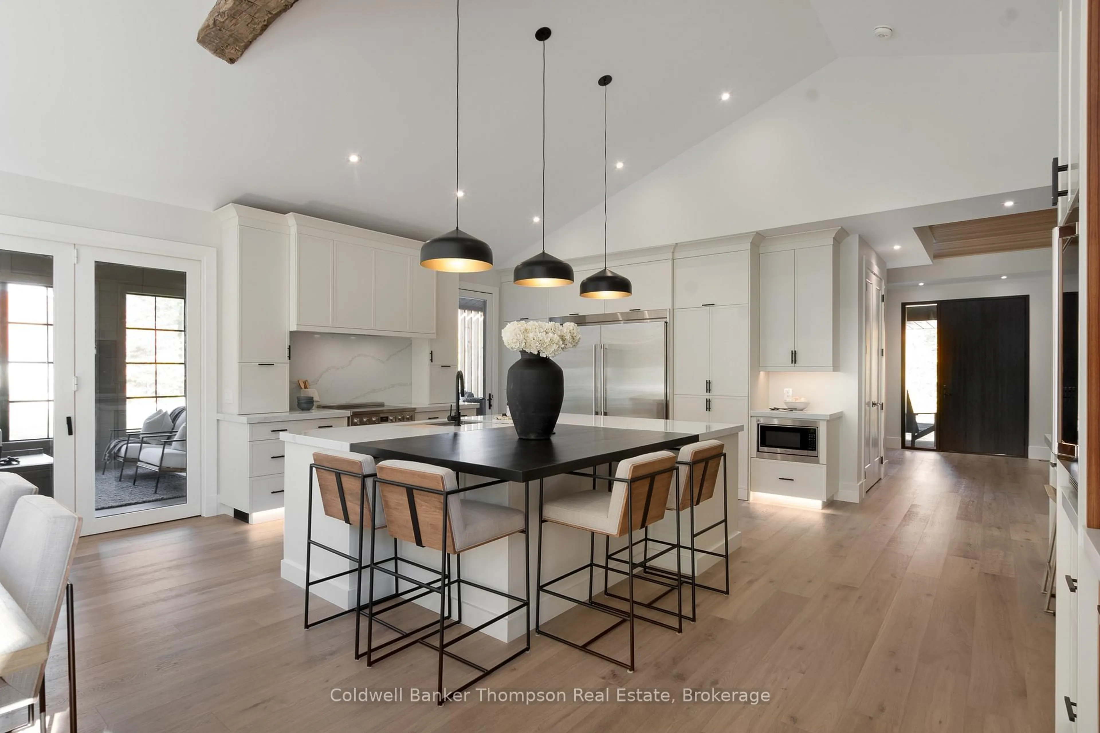 Open concept kitchen, unknown for 21 Natures Way, Huntsville Ontario P1H 0B4