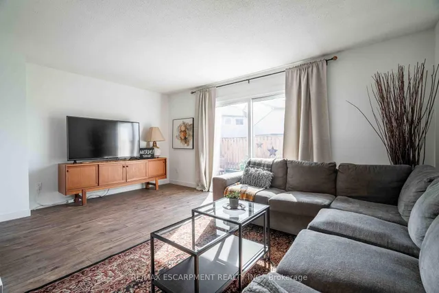 Additional property image - 1190 Upper Ottawa St Unit 11
