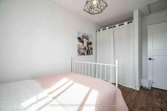 Additional property image - 1190 Upper Ottawa St Unit 11