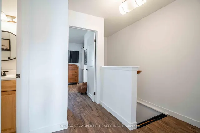Additional property image - 1190 Upper Ottawa St Unit 11