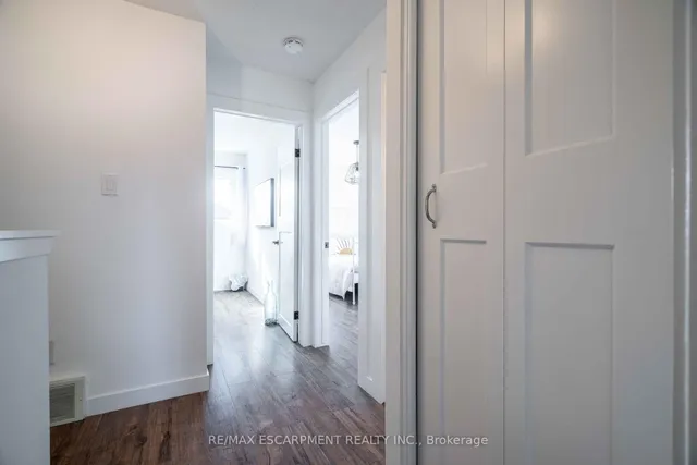 Additional property image - 1190 Upper Ottawa St Unit 11