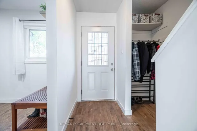 Additional property image - 1190 Upper Ottawa St Unit 11