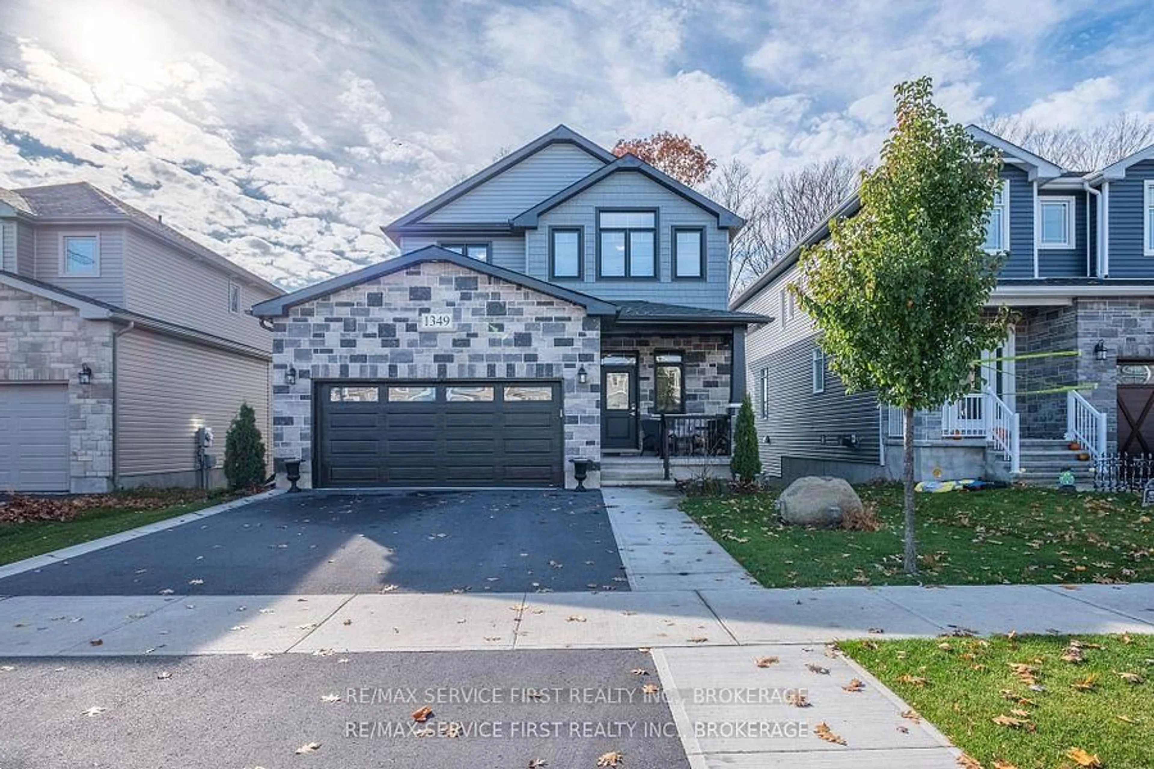 Home with brick exterior material, street for 1349 Ottawa St, Kingston Ontario K7P 0T5