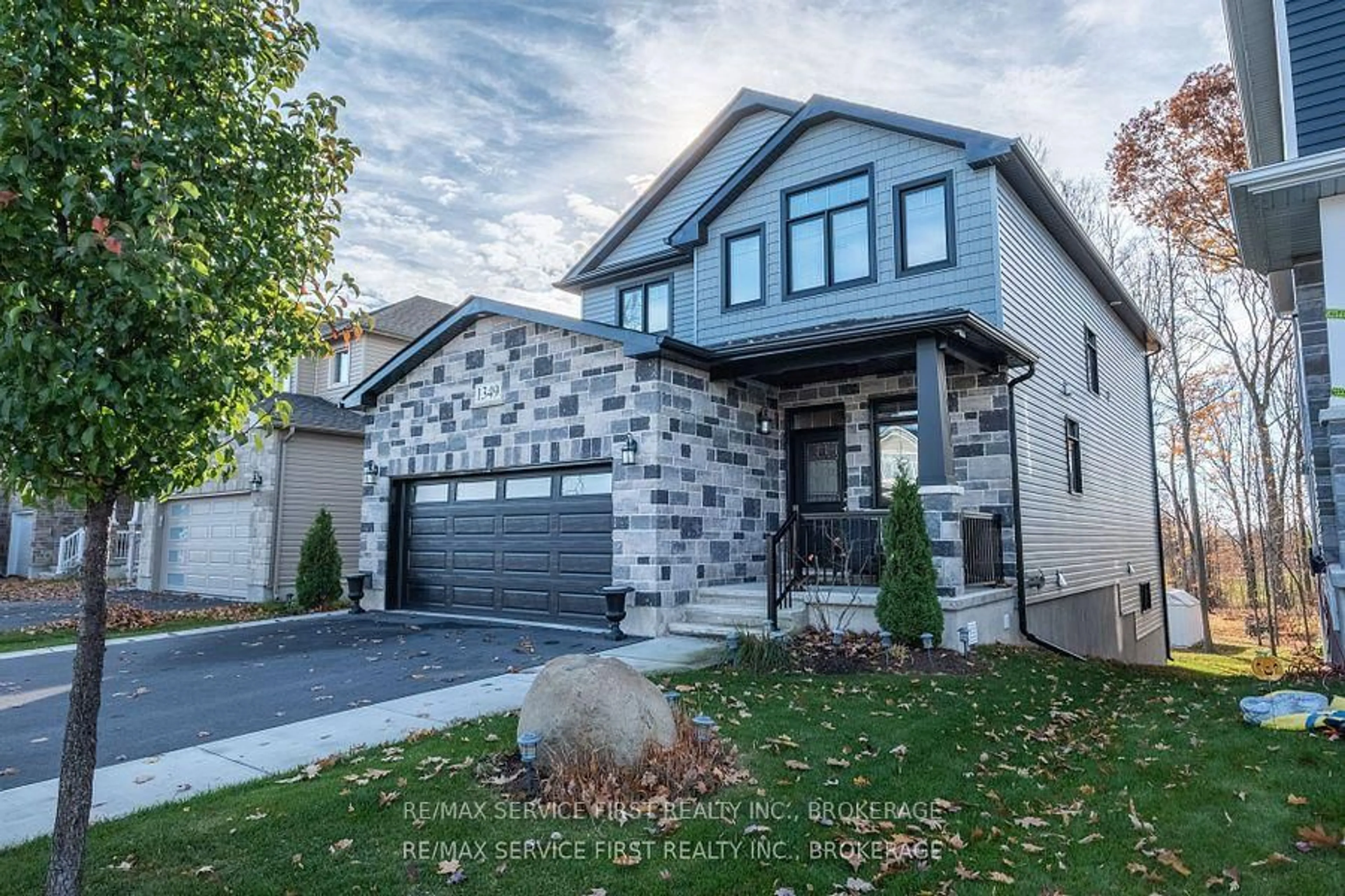 Home with brick exterior material, street for 1349 Ottawa St, Kingston Ontario K7P 0T5