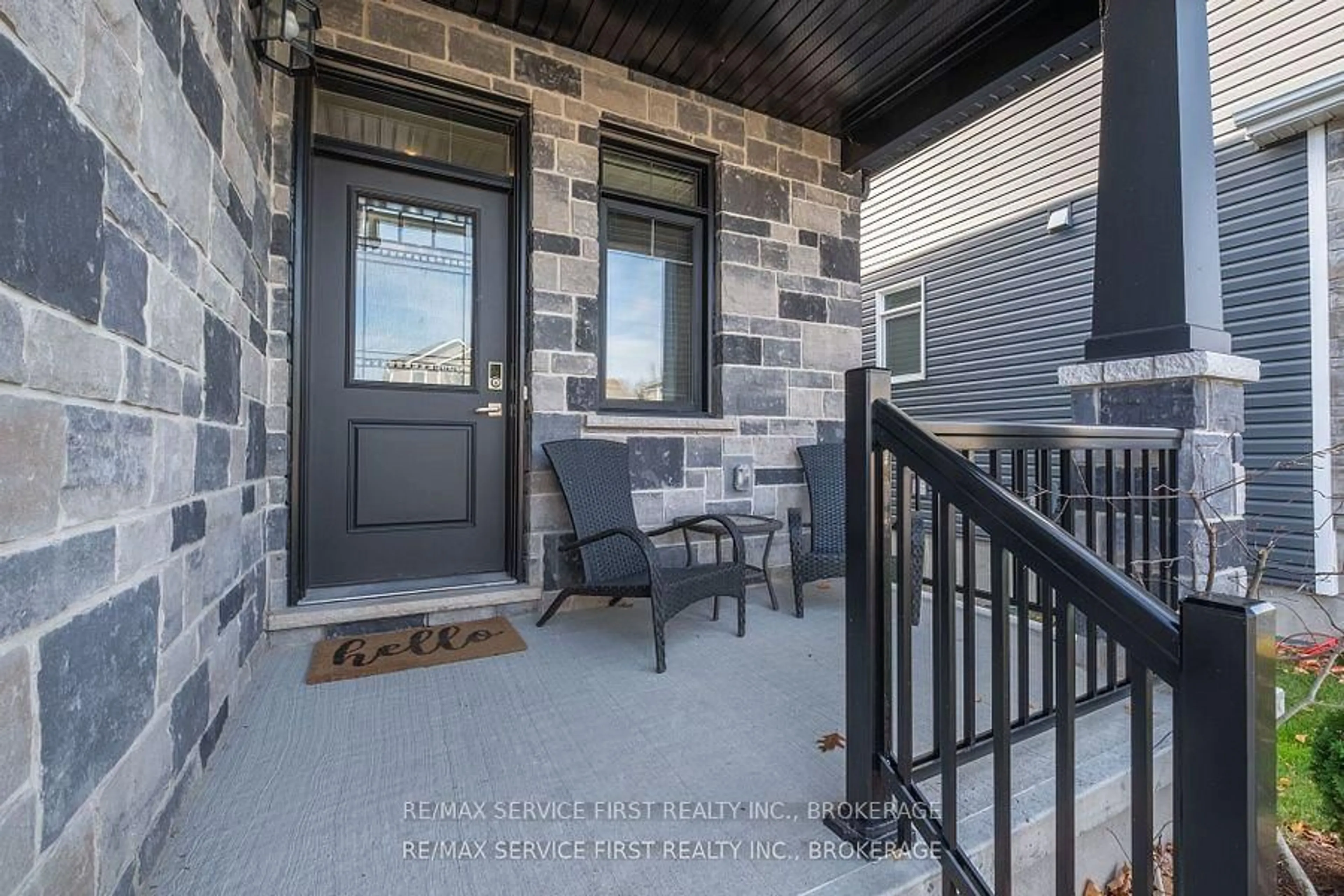 Patio, street for 1349 Ottawa St, Kingston Ontario K7P 0T5