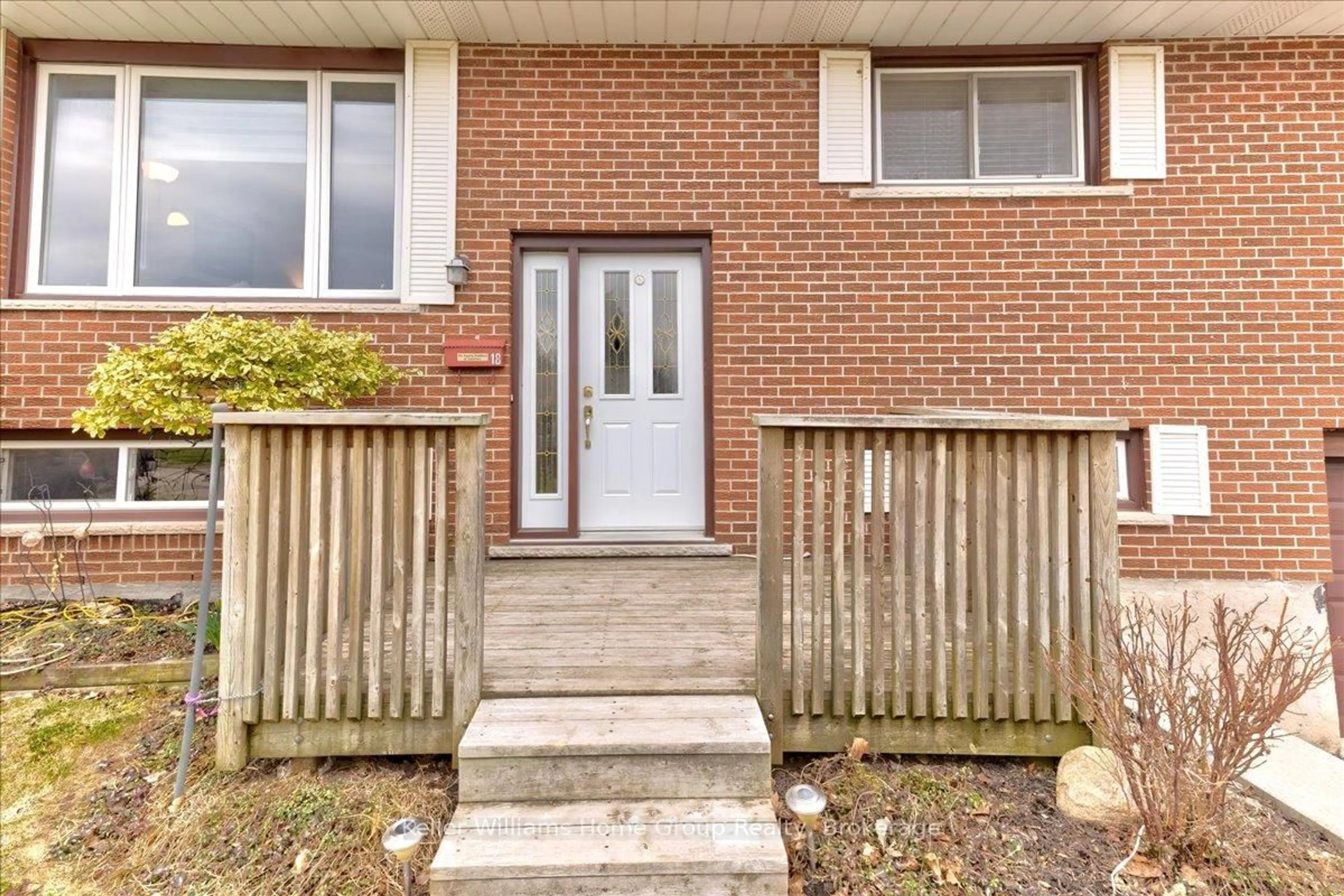 Unknown for 18 Matthew Dr, Guelph Ontario N1H 7L7