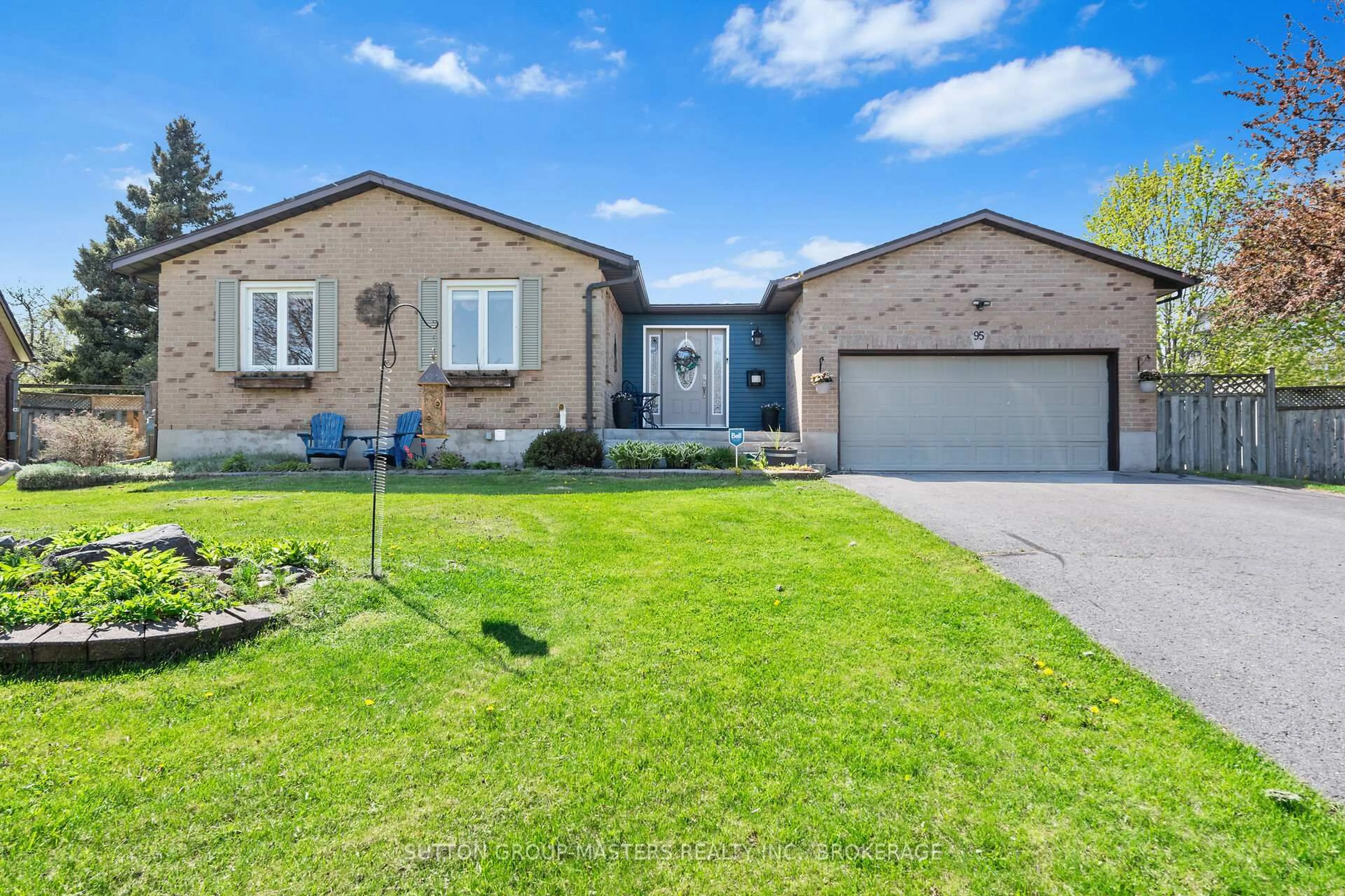Unknown for 95 Nicholson Cres, Loyalist Ontario K7N 1W9