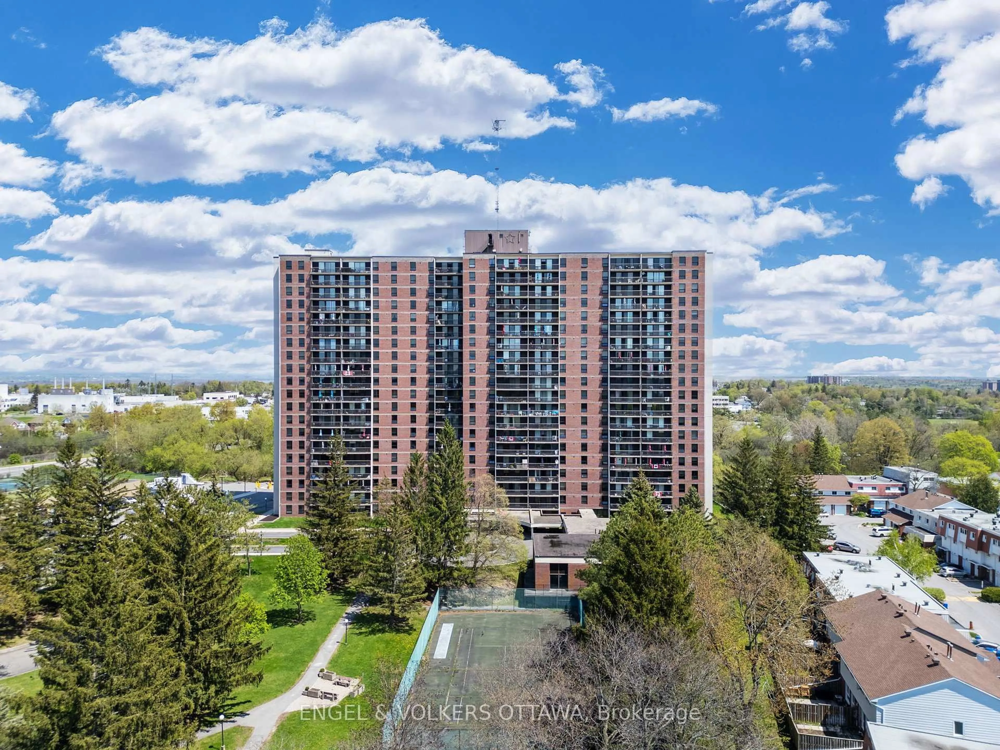 A pic from outside/outdoor area/front of a property/back of a property/a pic from drone, city buildings view from balcony for 665 Bathgate Dr #1404, Ottawa Ontario K1K 3Y4