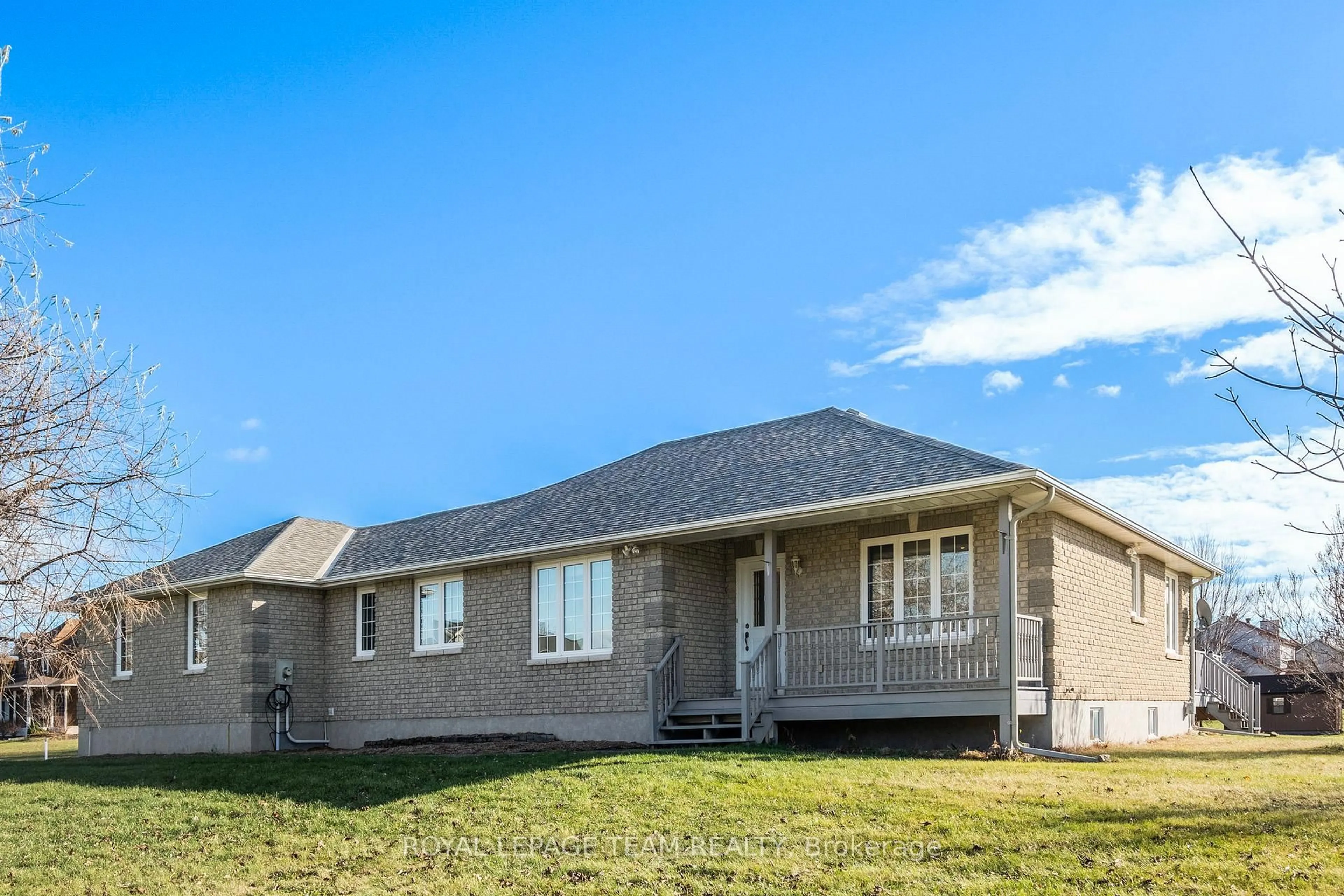 Home with brick exterior material, building for 14 Garrison Dr, North Grenville Ontario K0G 1J0
