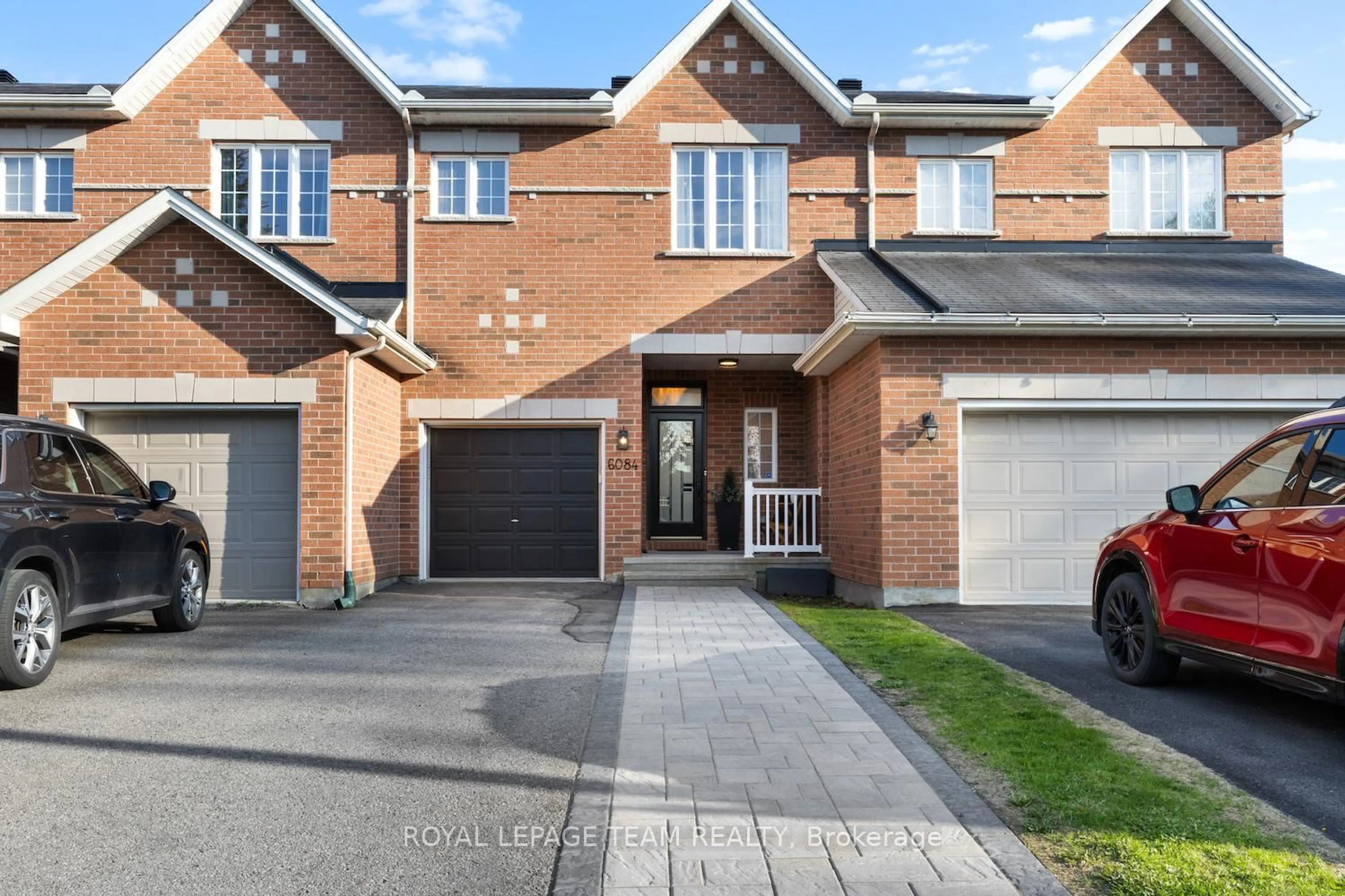 Home with brick exterior material, street for 6084 North Bluff Dr, Ottawa Ontario K1V 2L3