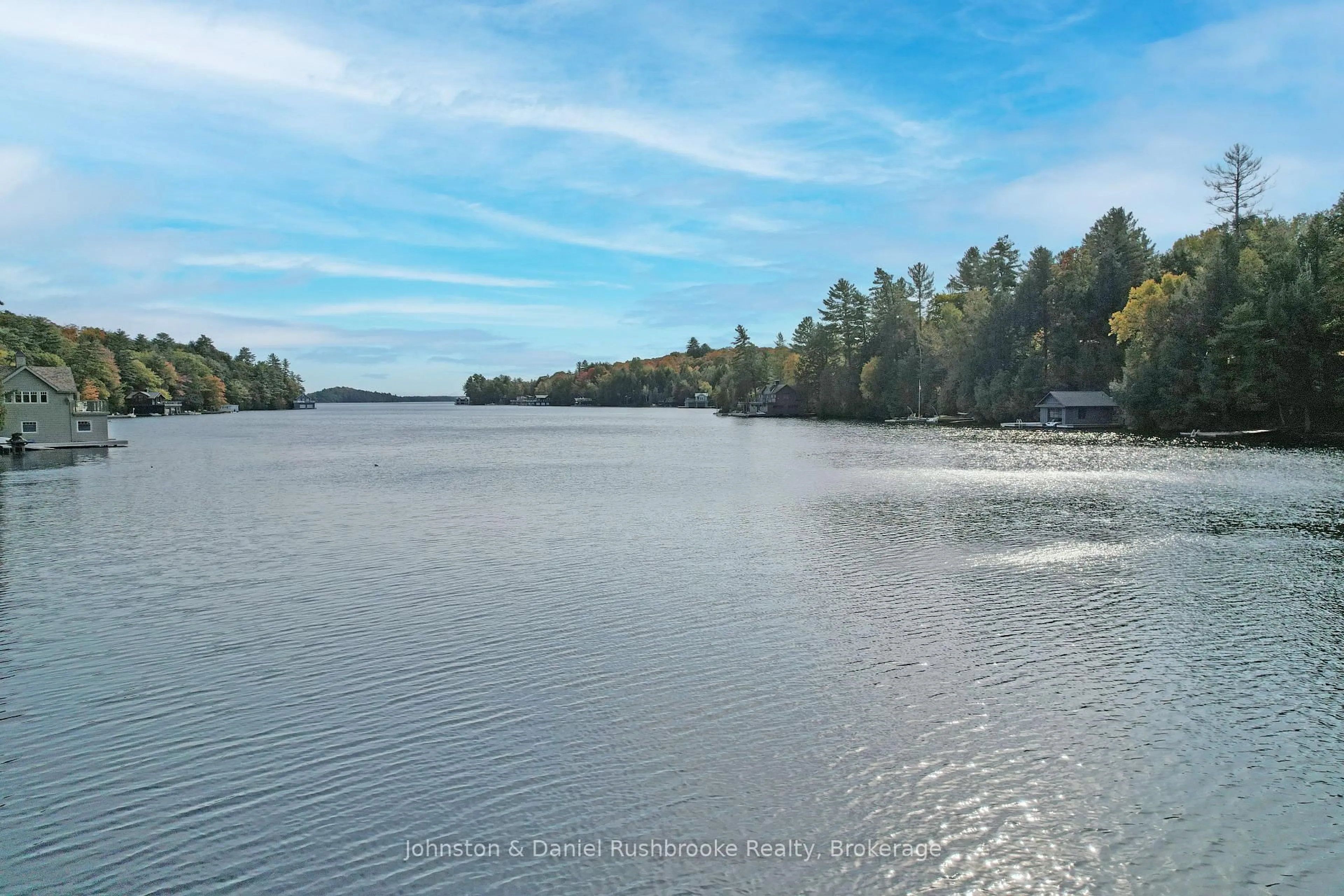 Blurry image for 1030 Murphy Rd, Muskoka Lakes Ontario P0C 1H0
