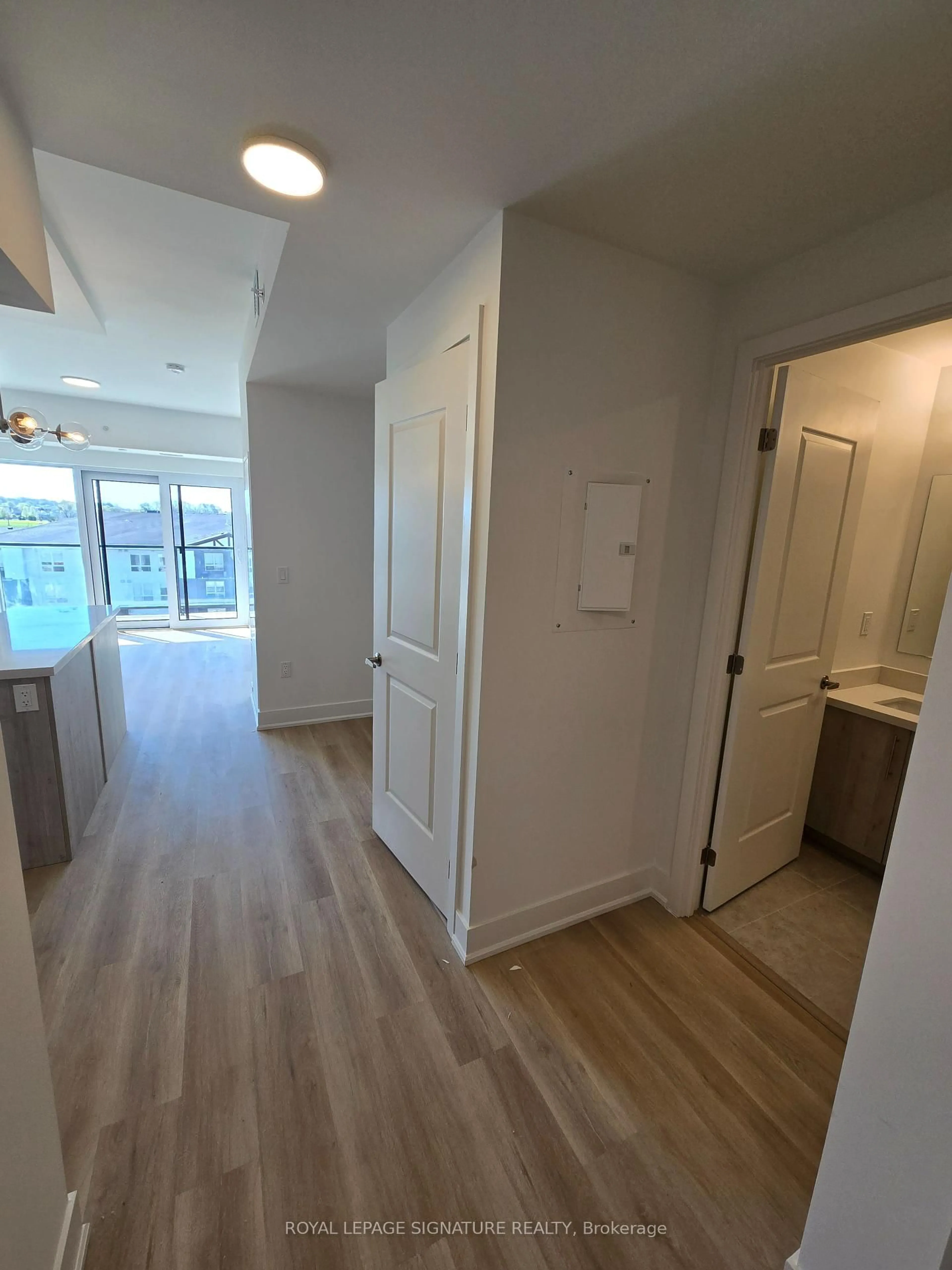 A pic of a room for 575 Conklin Rd #603, Brantford Ontario N3T 0Y2
