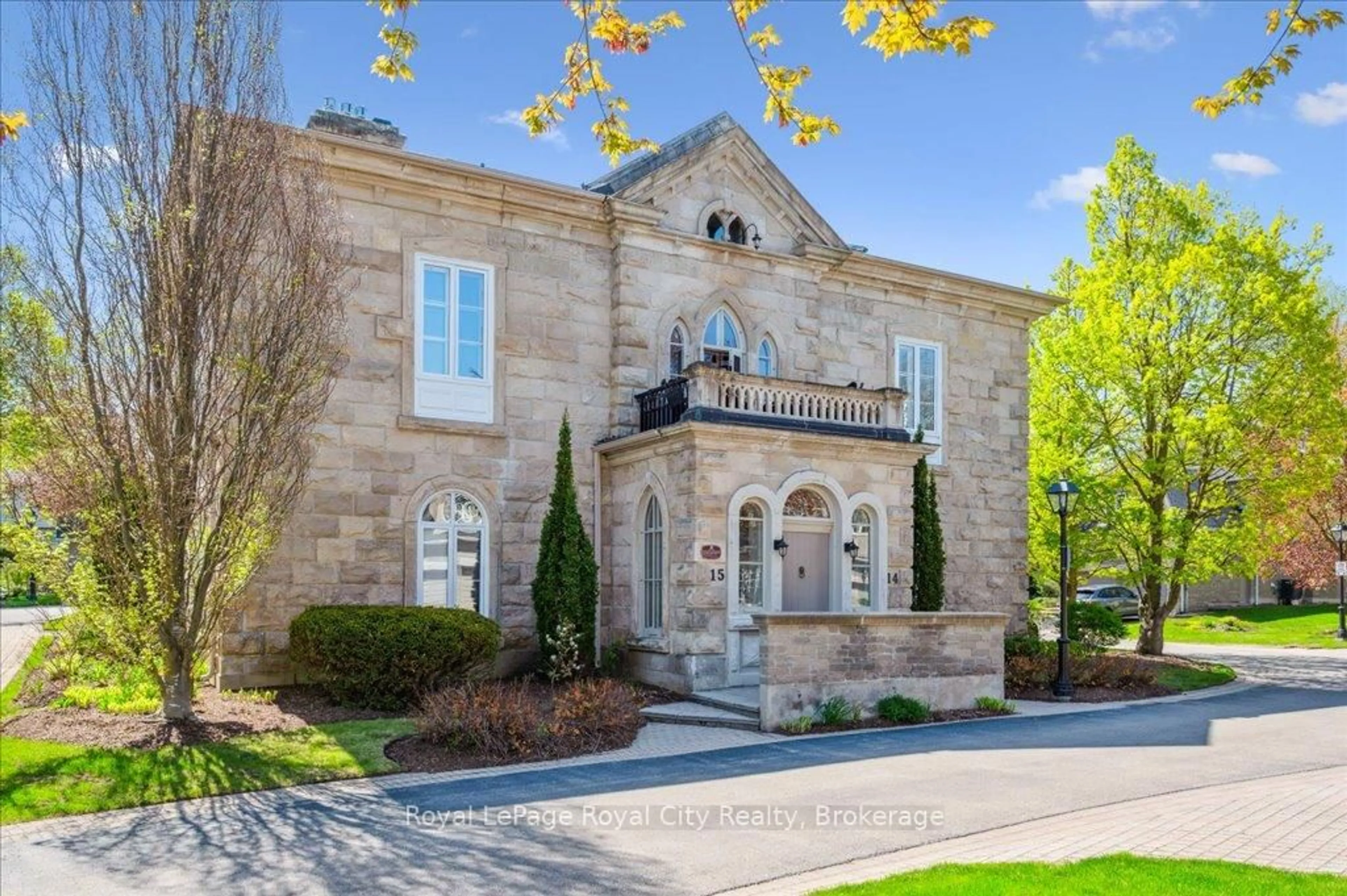 Home with brick exterior material, street for 25 Manor Park Cres #15, Guelph Ontario N1G 1A2