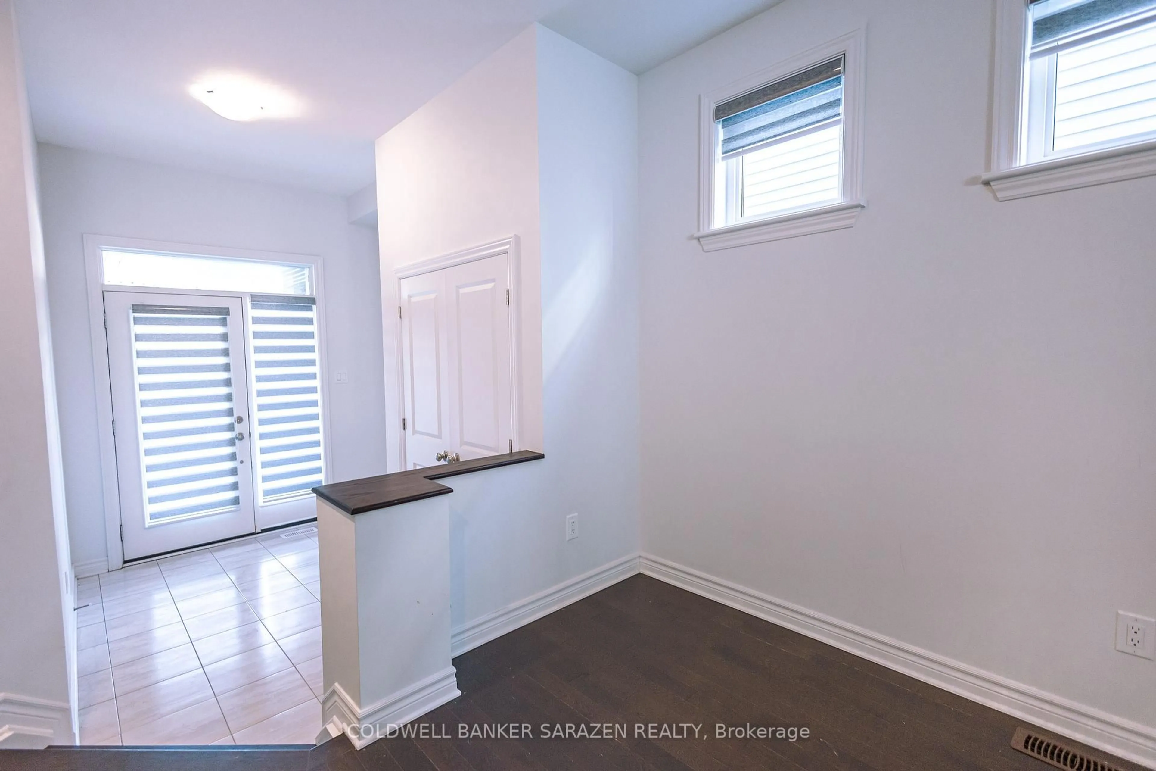 Indoor entryway for 240 Dagenham St, Ottawa Ontario K2S 2X8