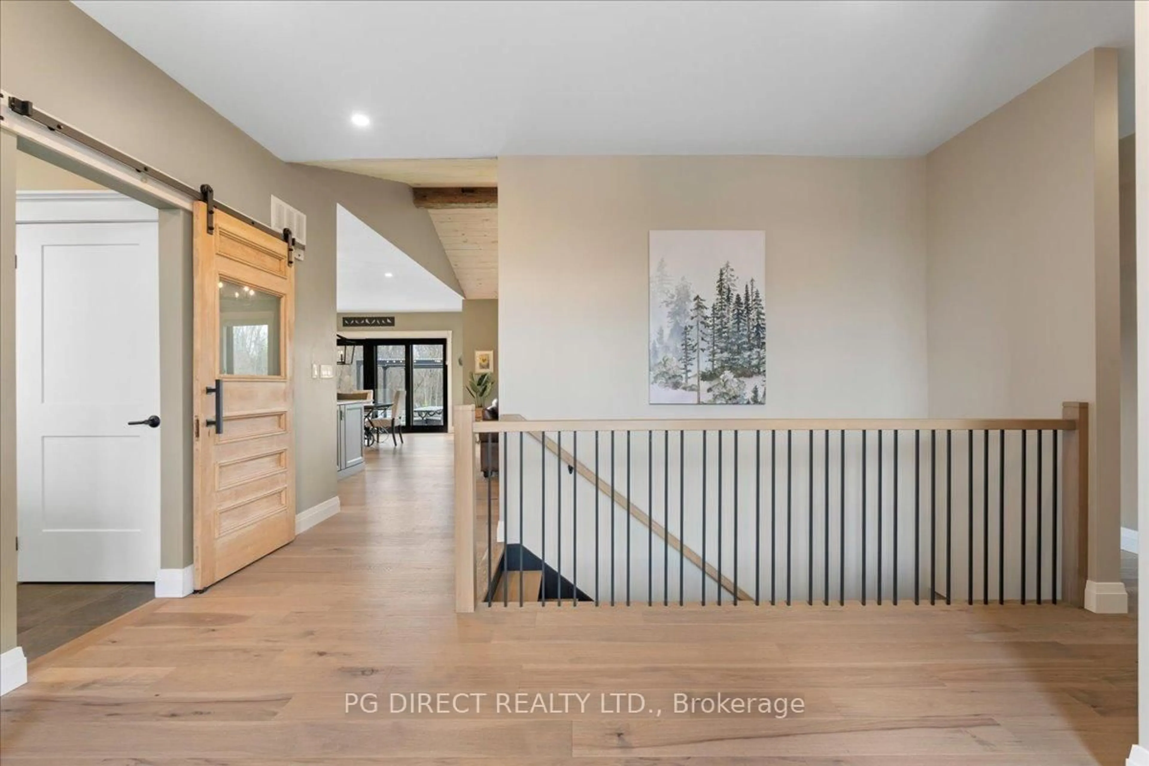 Indoor entryway for 5968 County Road 9 Rd, Napanee Ontario K7R 3K8