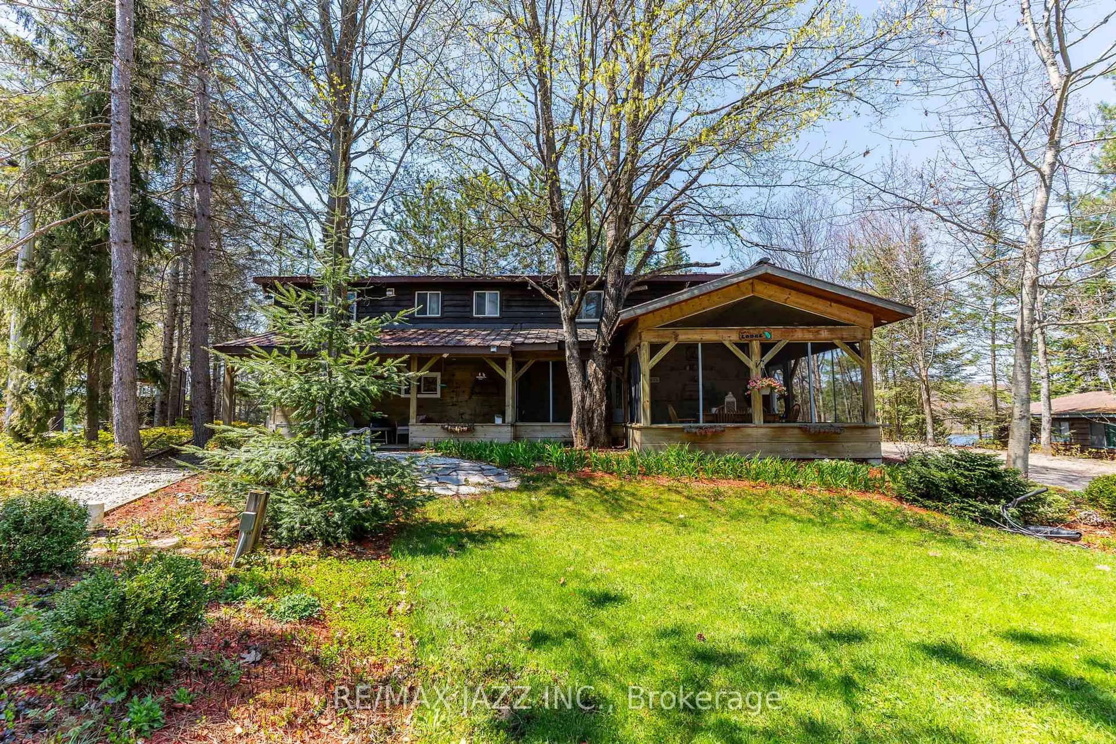Unknown for 1092 Briscoe Dr, Algonquin Highlands Ontario K0M 1J1