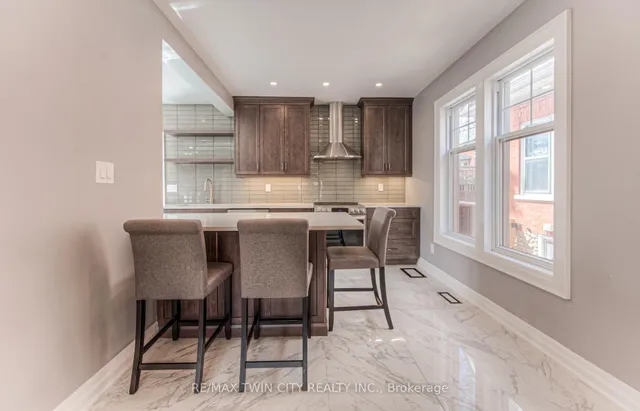 Additional property image - 31 Dekay St