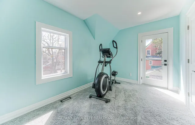 Additional property image - 31 Dekay St