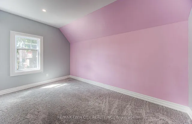 Additional property image - 31 Dekay St