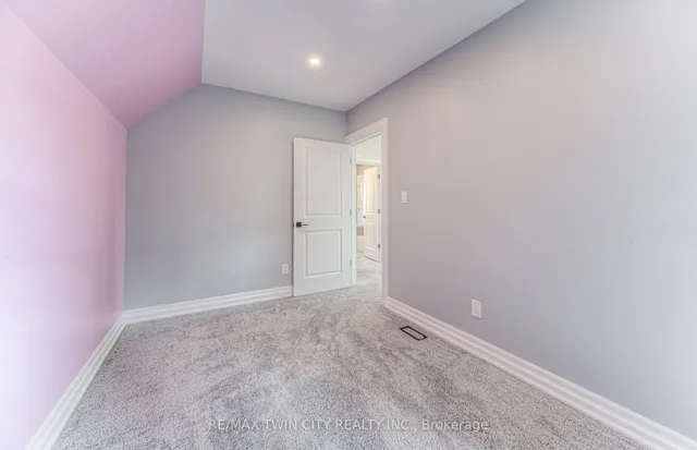 Additional property image - 31 Dekay St