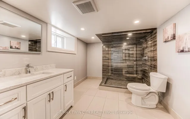 Additional property image - 31 Dekay St