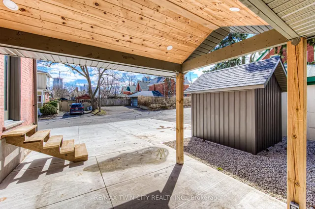 Additional property image - 31 Dekay St