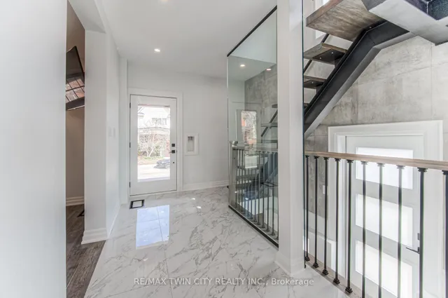 Additional property image - 31 Dekay St