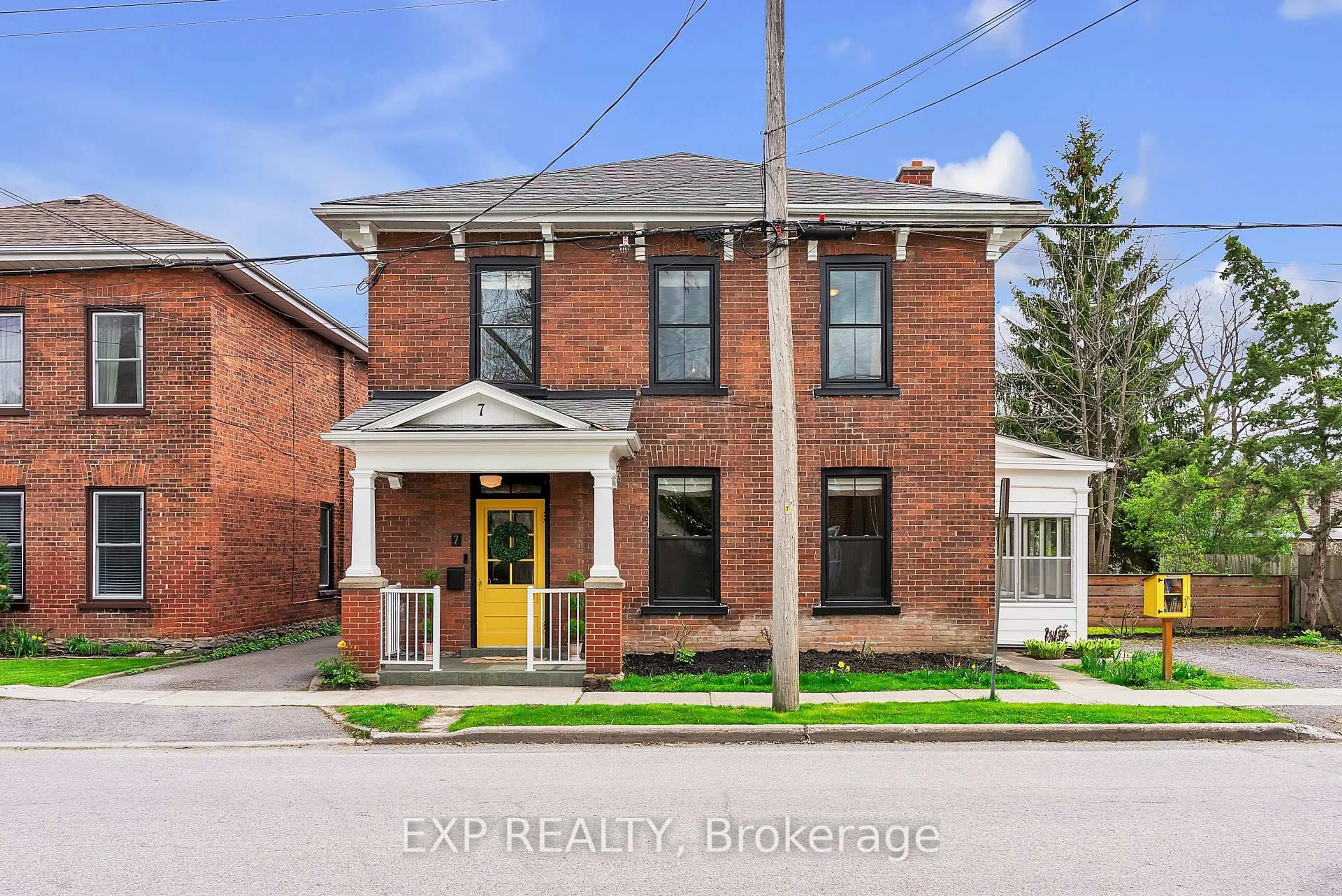 Home with brick exterior material, street for 7 Forin St, Belleville Ontario K8N 2H5