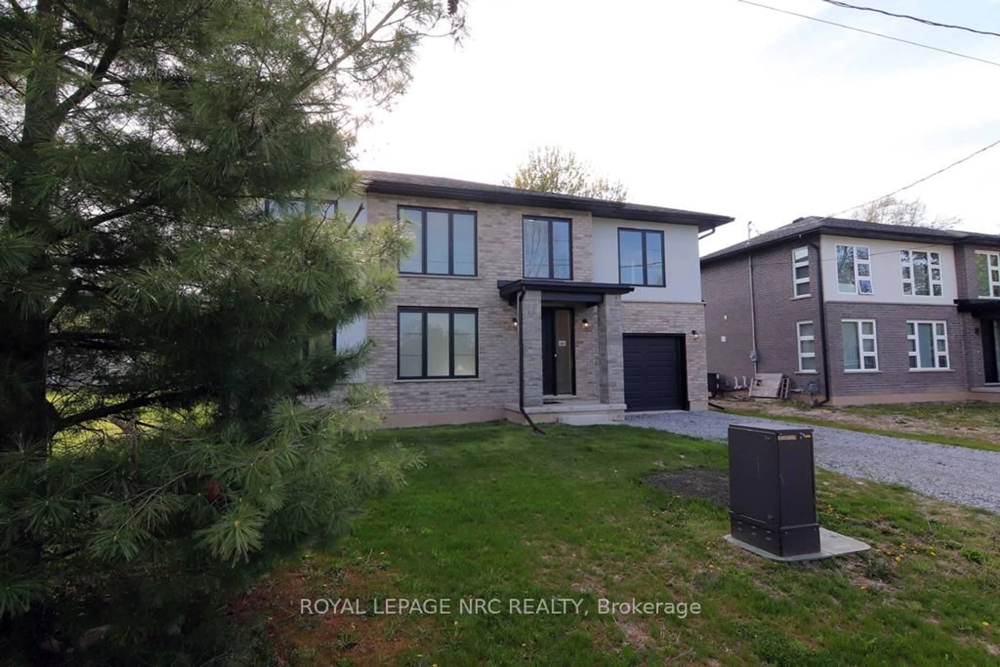 Home with brick exterior material, street for 203 Park St, Fort Erie Ontario L0S 1N0