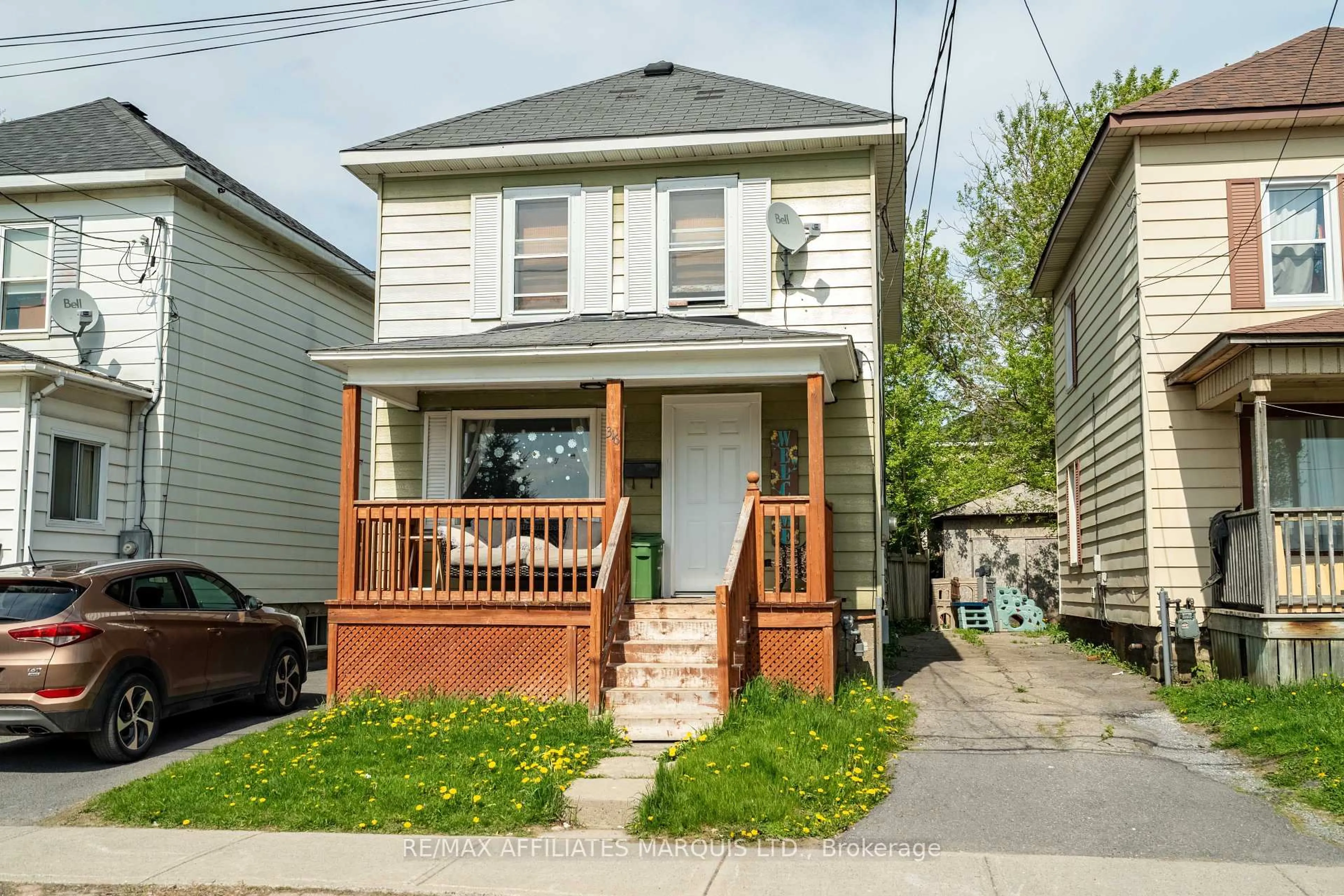 Home with vinyl exterior material, street for 316 Mcconnell Ave, Cornwall Ontario K6H 4L5