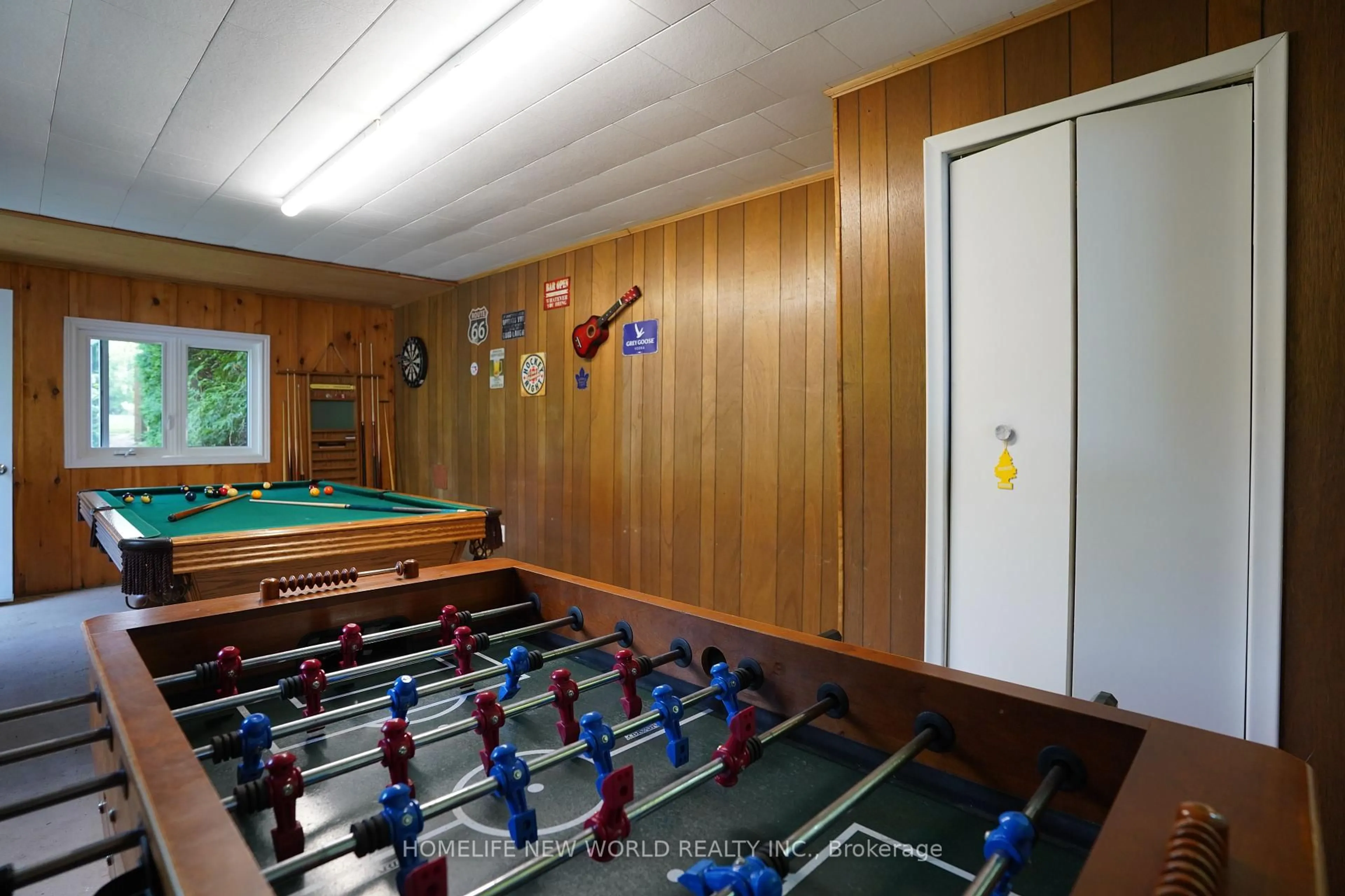 A pic of a room for 21 Potts Shore Rd, Kawartha Lakes Ontario K0M 1N0