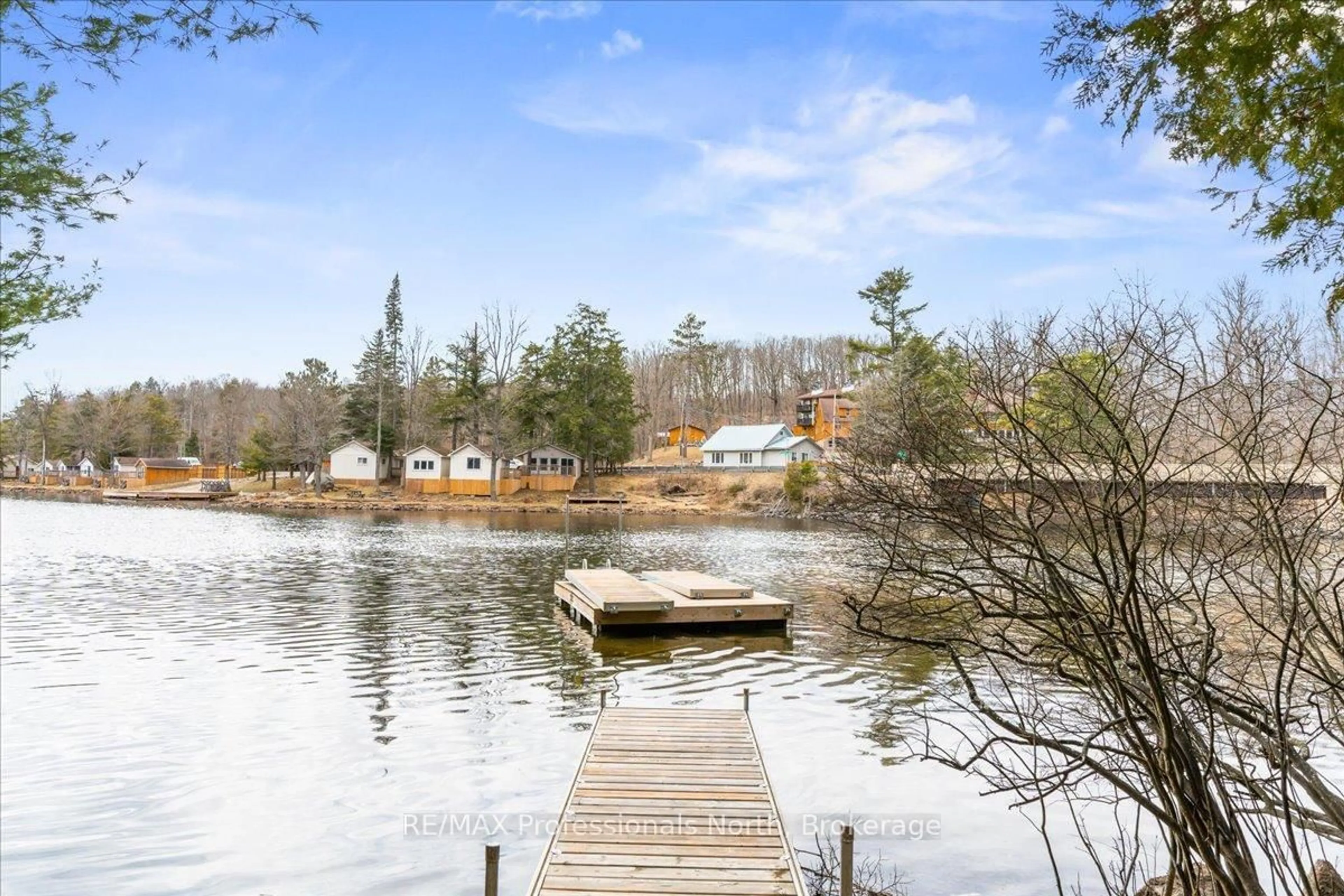 Unknown for 1032 PARALLEL FALLS Lane, Minden Hills Ontario K0M 2K0
