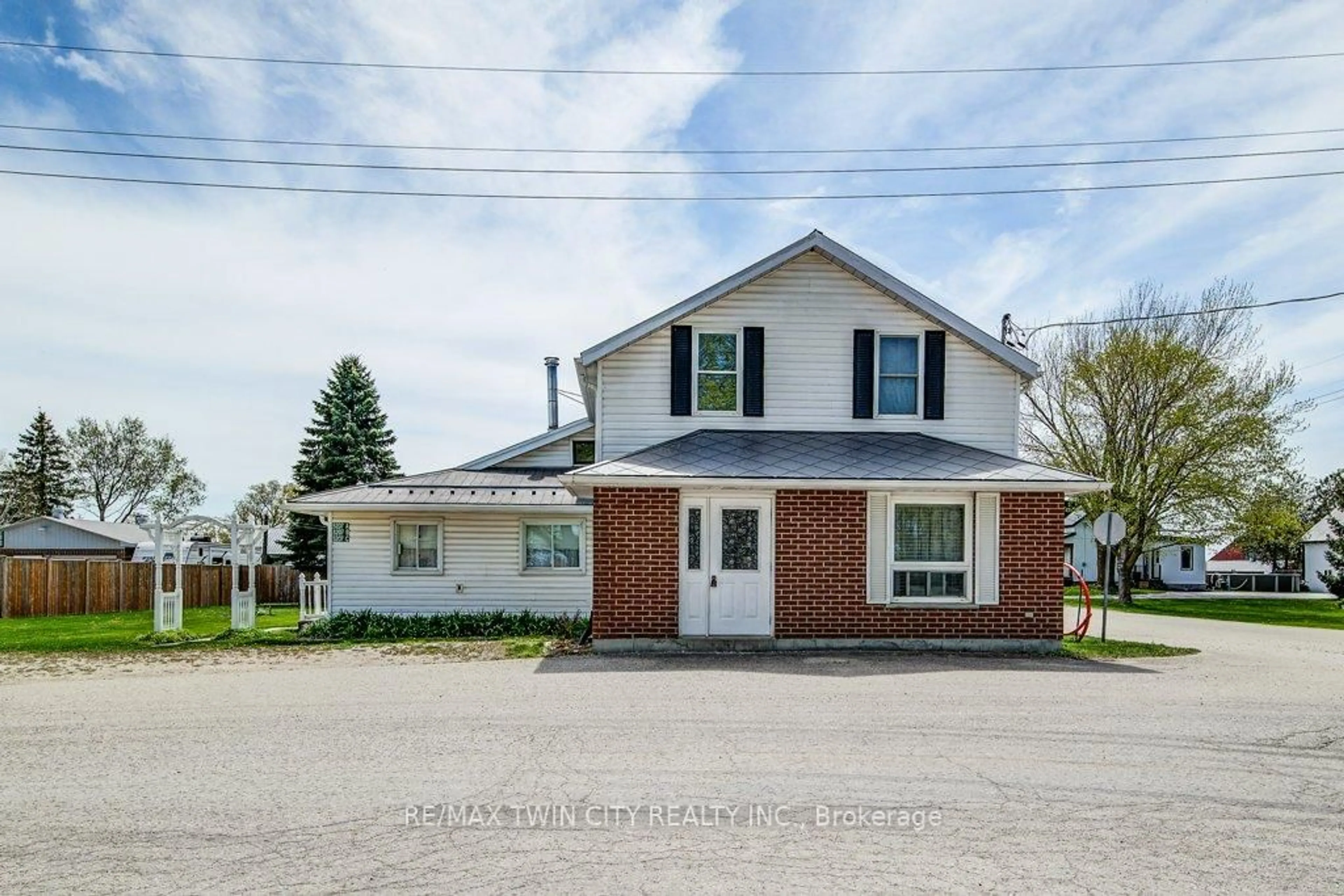 Unknown for 5207 88 Line, North Perth Ontario N0G 1Y0