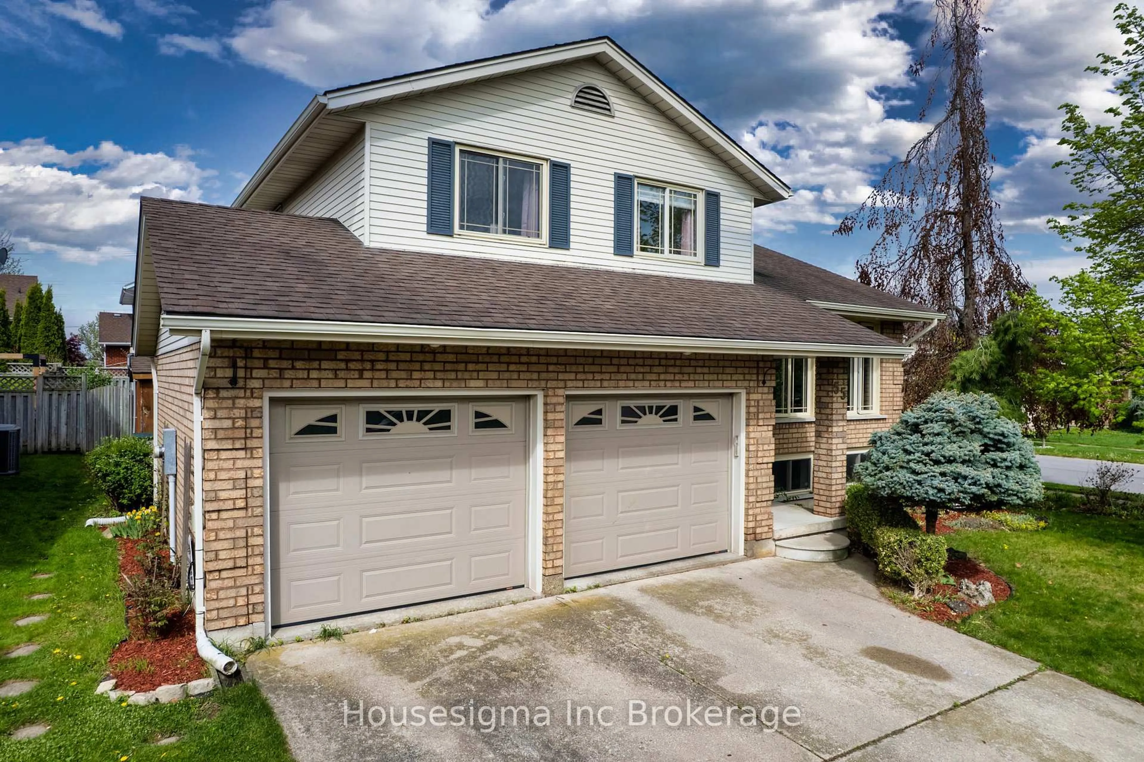 Home with brick exterior material, street for 55 Ortona St, Woodstock Ontario N4T 1M6