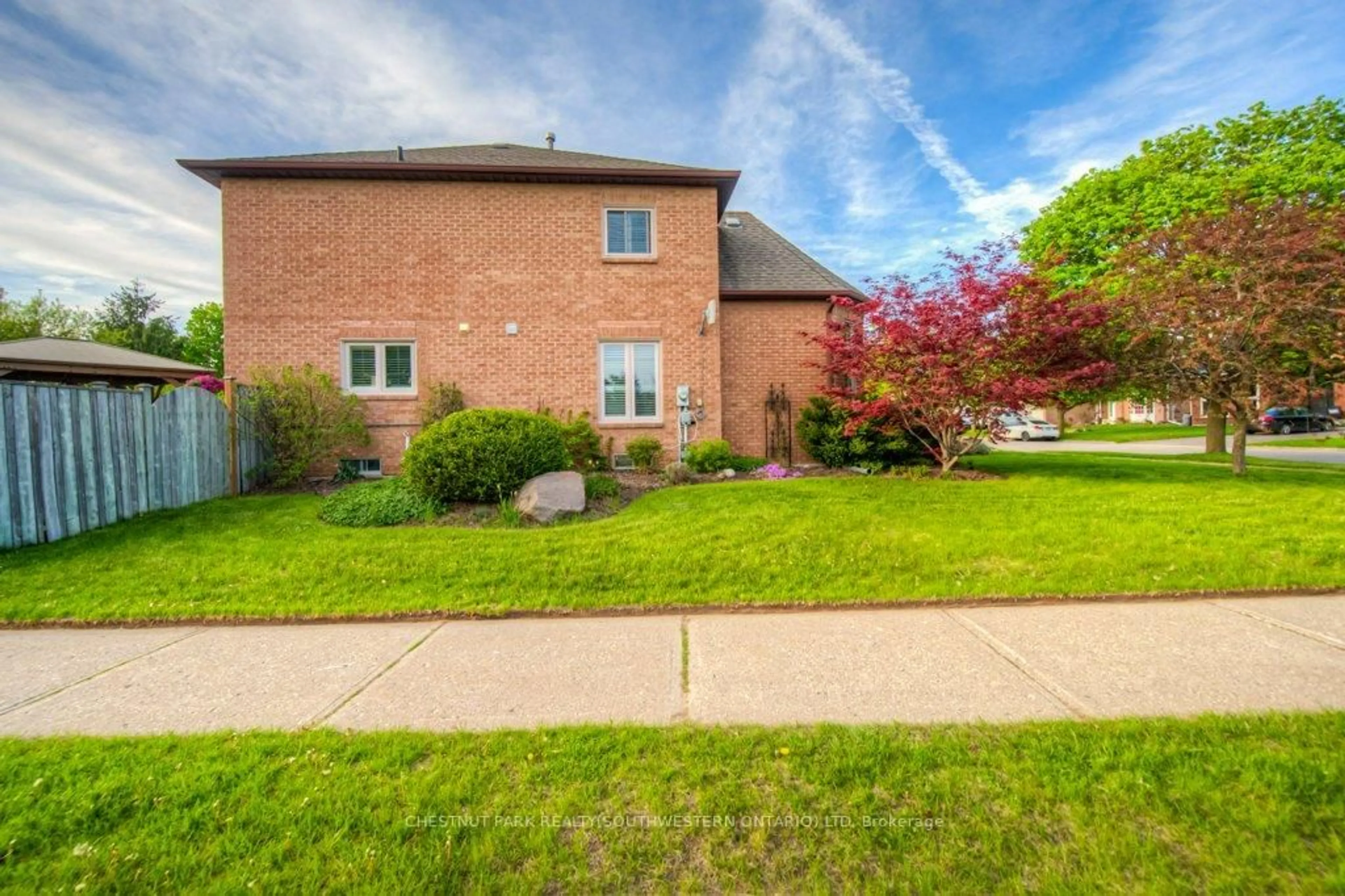 Home with brick exterior material, street for 1 Melissa Crt, North Dumfries Ontario N0B 1E0