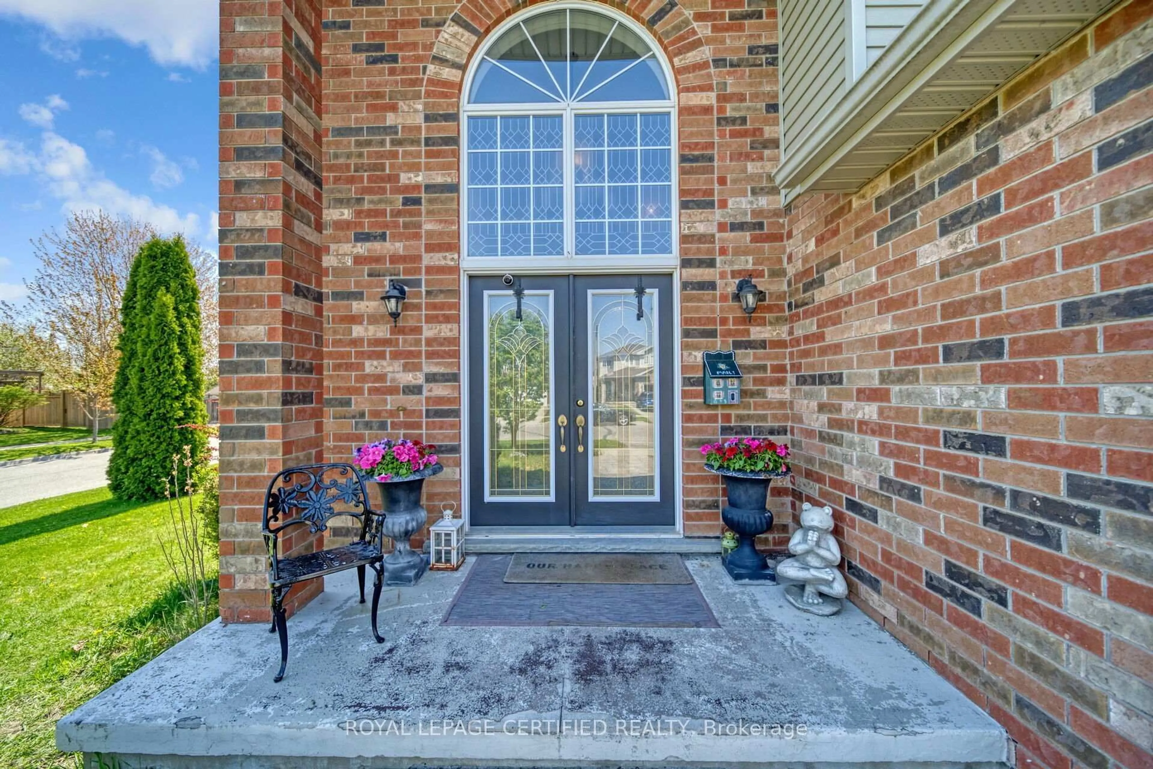 Unknown for 99 Simmonds Dr, Guelph Ontario N1E 7L8