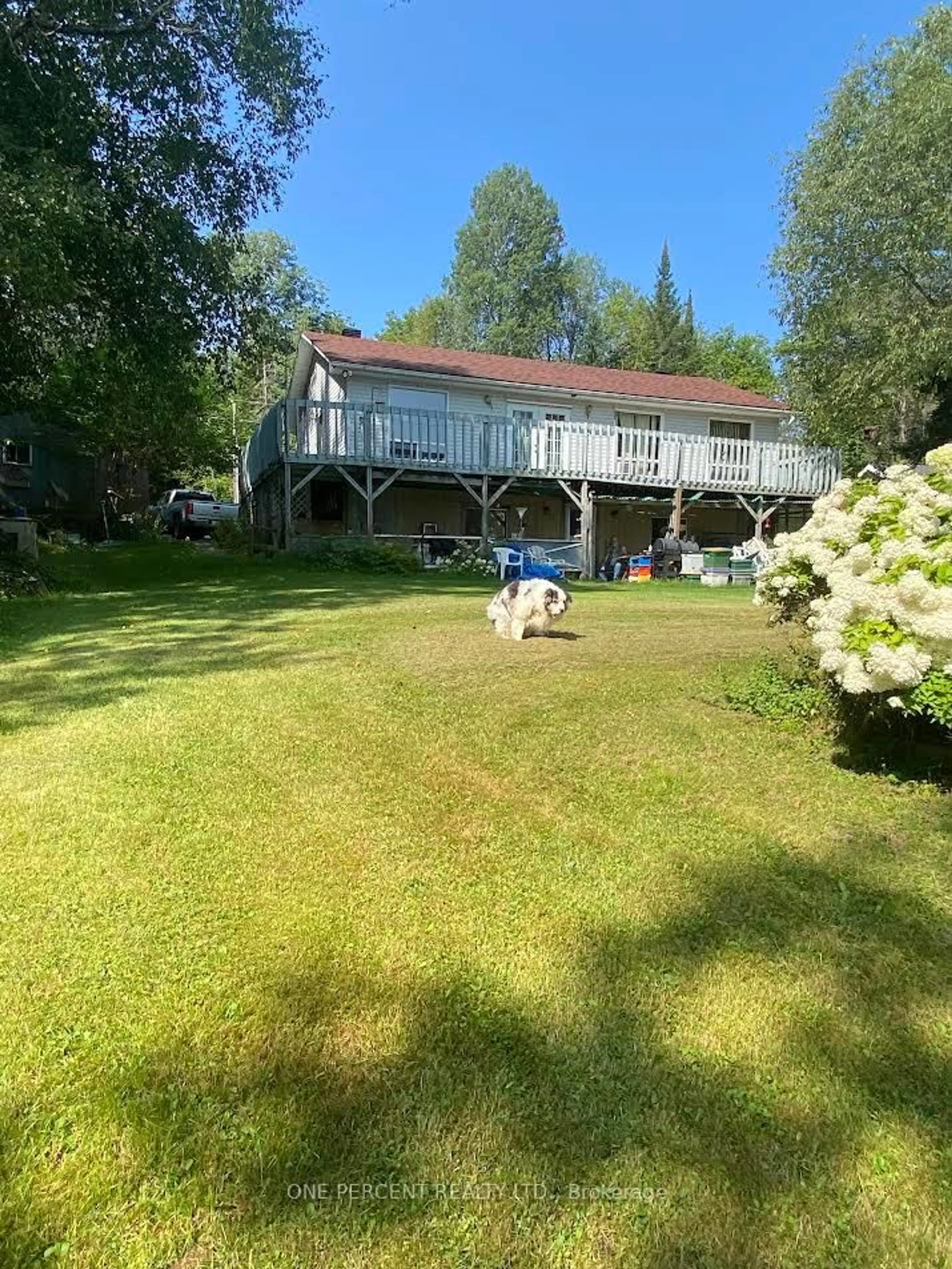 A pic from outside/outdoor area/front of a property/back of a property/a pic from drone, water/lake/river/ocean view for 194 Maws Rd, Huntsville Ontario P0A 1R0