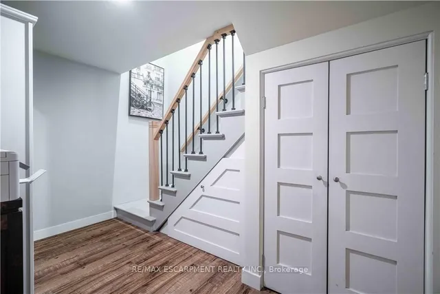 Additional property image - 56 Oakley Crt