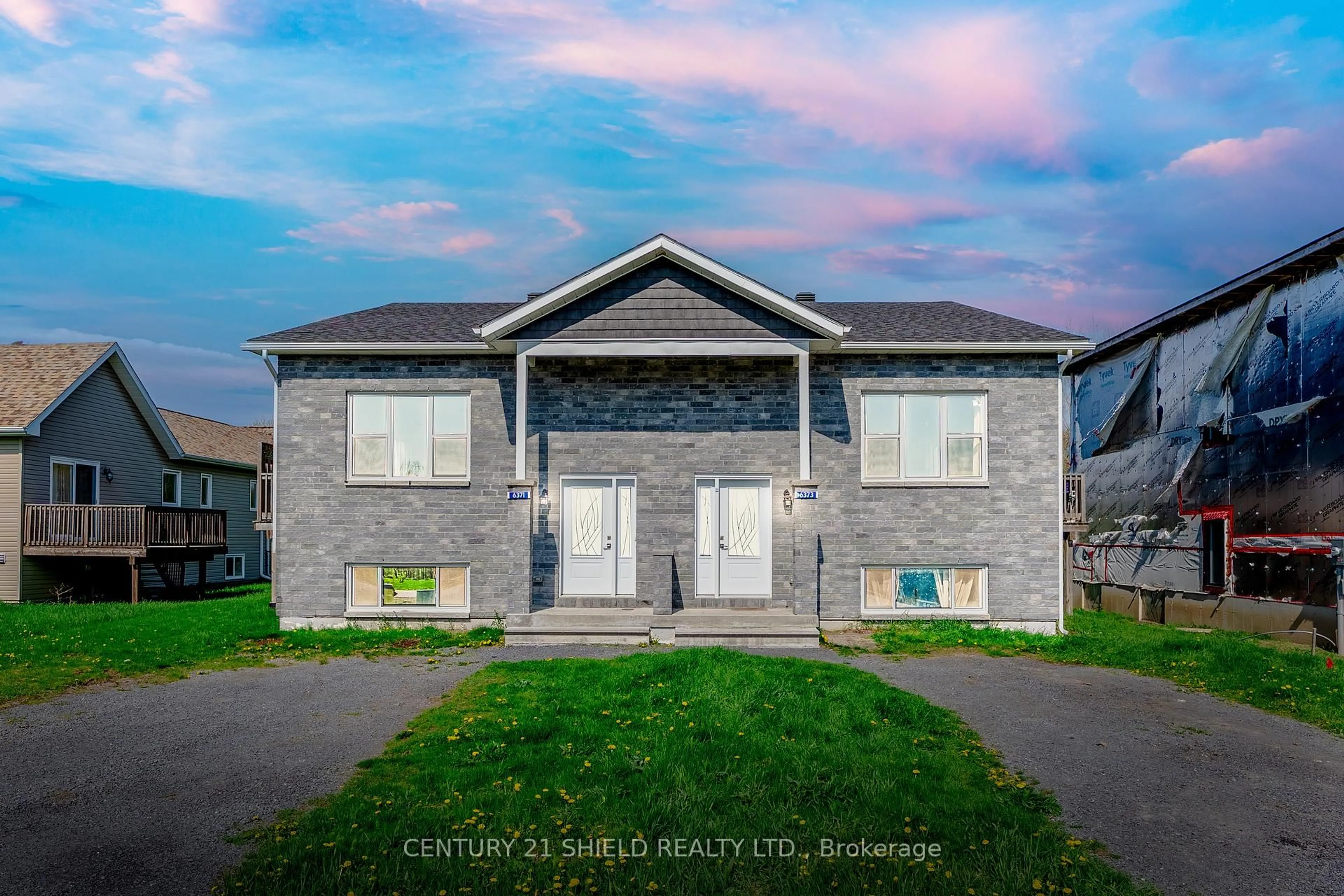Home with brick exterior material, unknown for 6371 & 6373 Monument Way, South Glengarry Ontario K0C 2C0