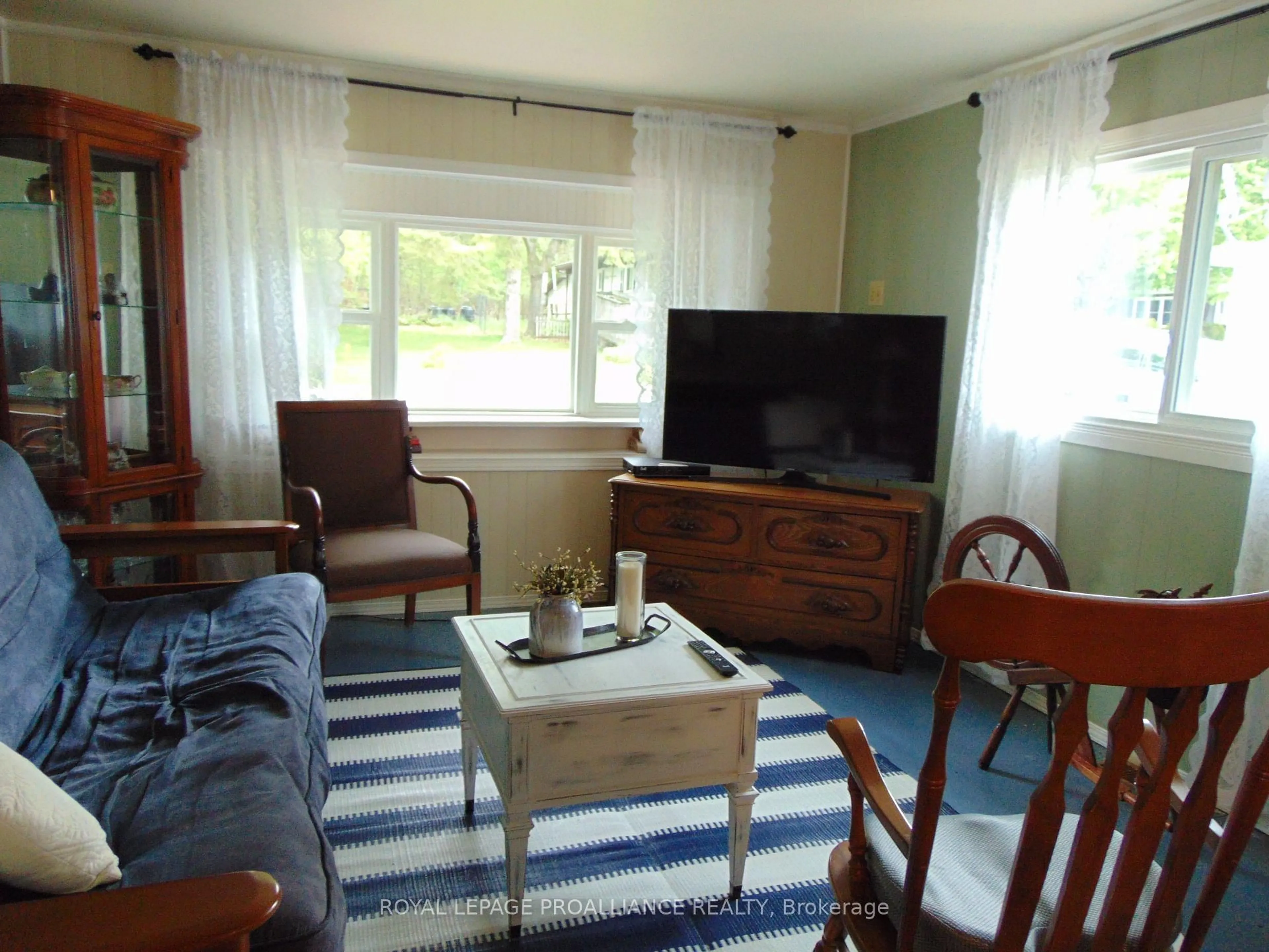 Living room with furniture, unknown for 1645 County Road 42 Rd #21, Rideau Lakes Ontario K0G 1E0