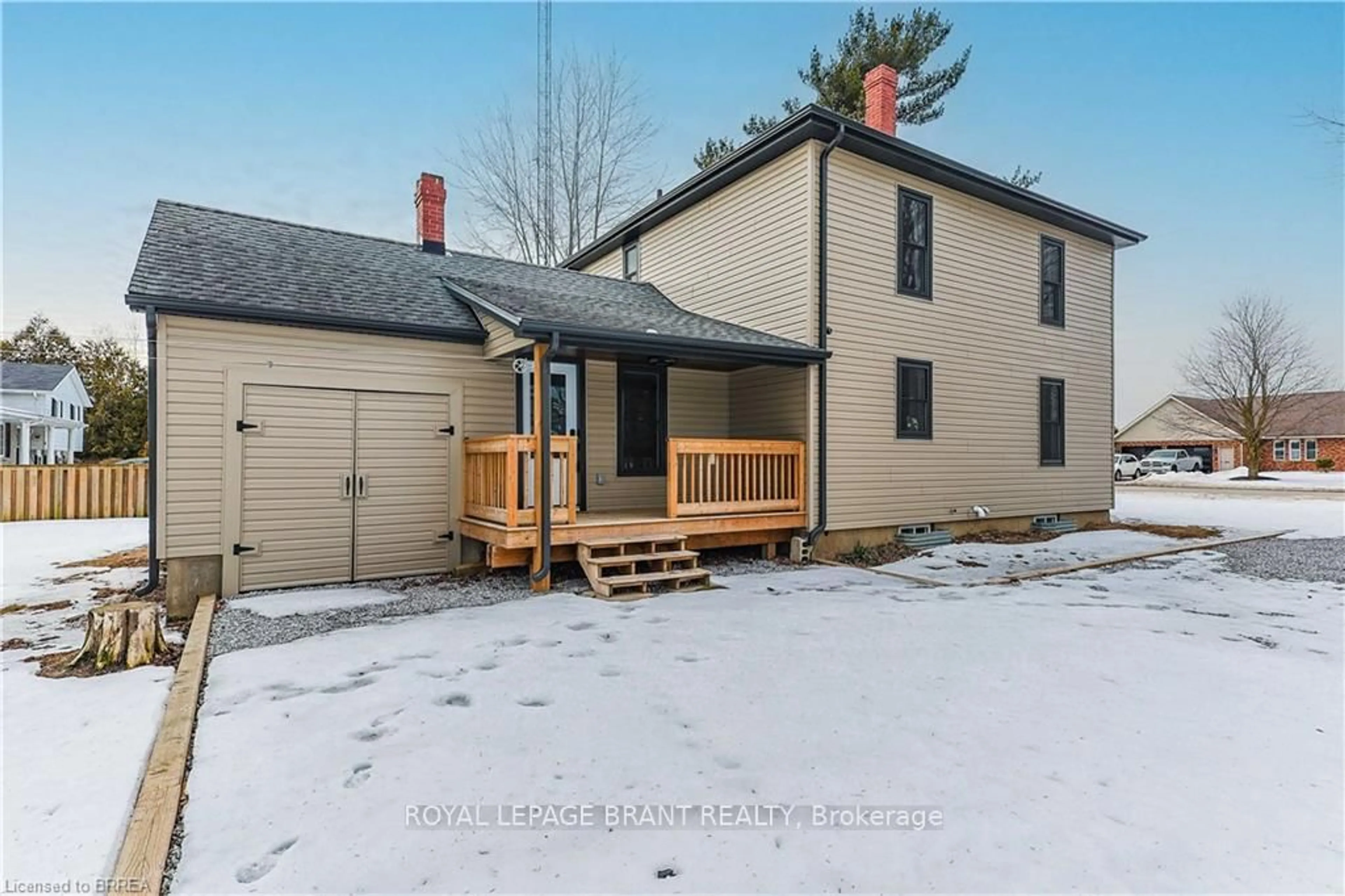 A pic from outside/outdoor area/front of a property/back of a property/a pic from drone, unknown for 190 La Salette Rd, Haldimand Ontario N0E 1H0